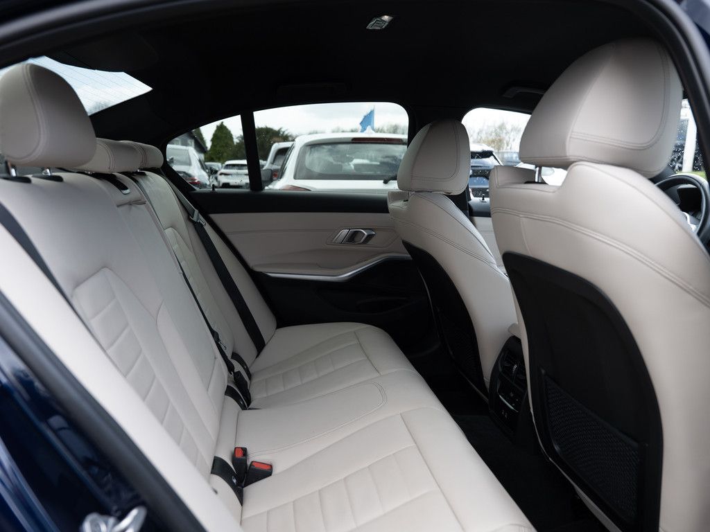 BMW 330e xDrive M-Sport LED NAVI KAMERA PDC MEMORY foto 9