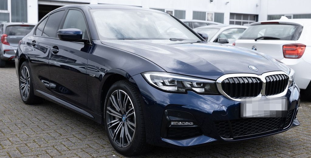 BMW 330e xDrive M-Sport LED NAVI KAMERA PDC MEMORY foto 3