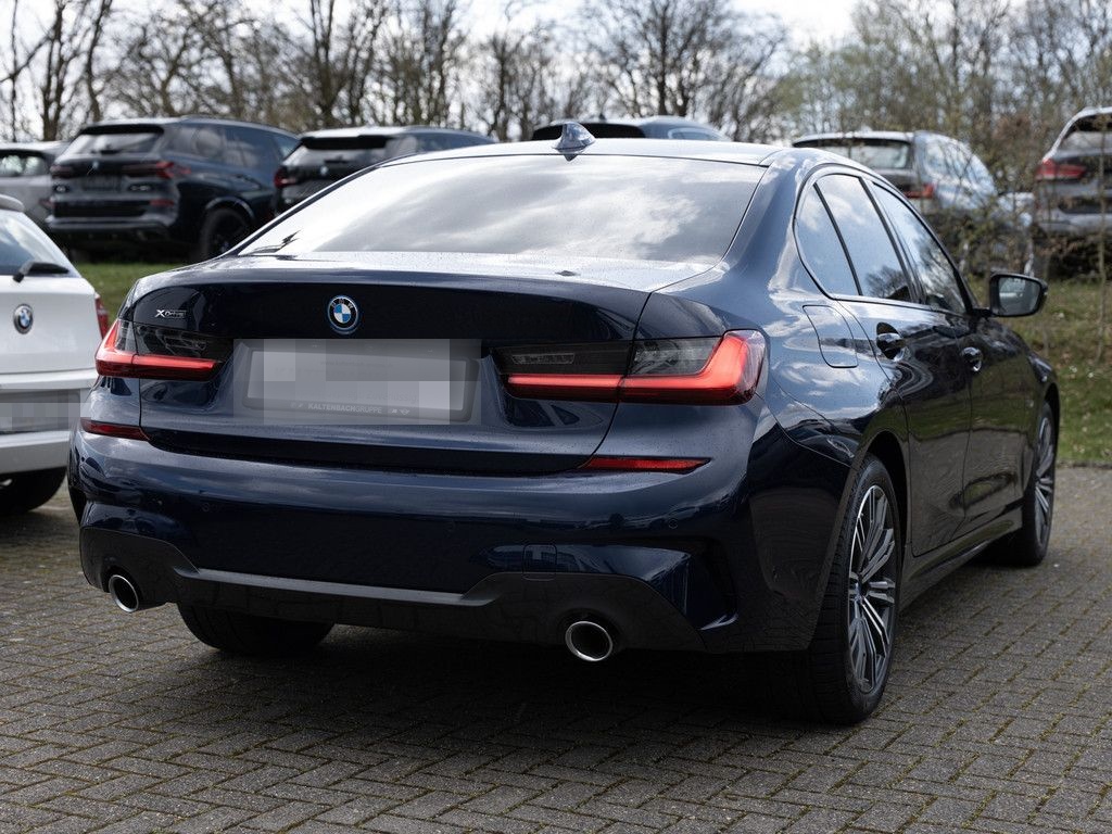 BMW 330e xDrive M-Sport LED NAVI KAMERA PDC MEMORY foto 5
