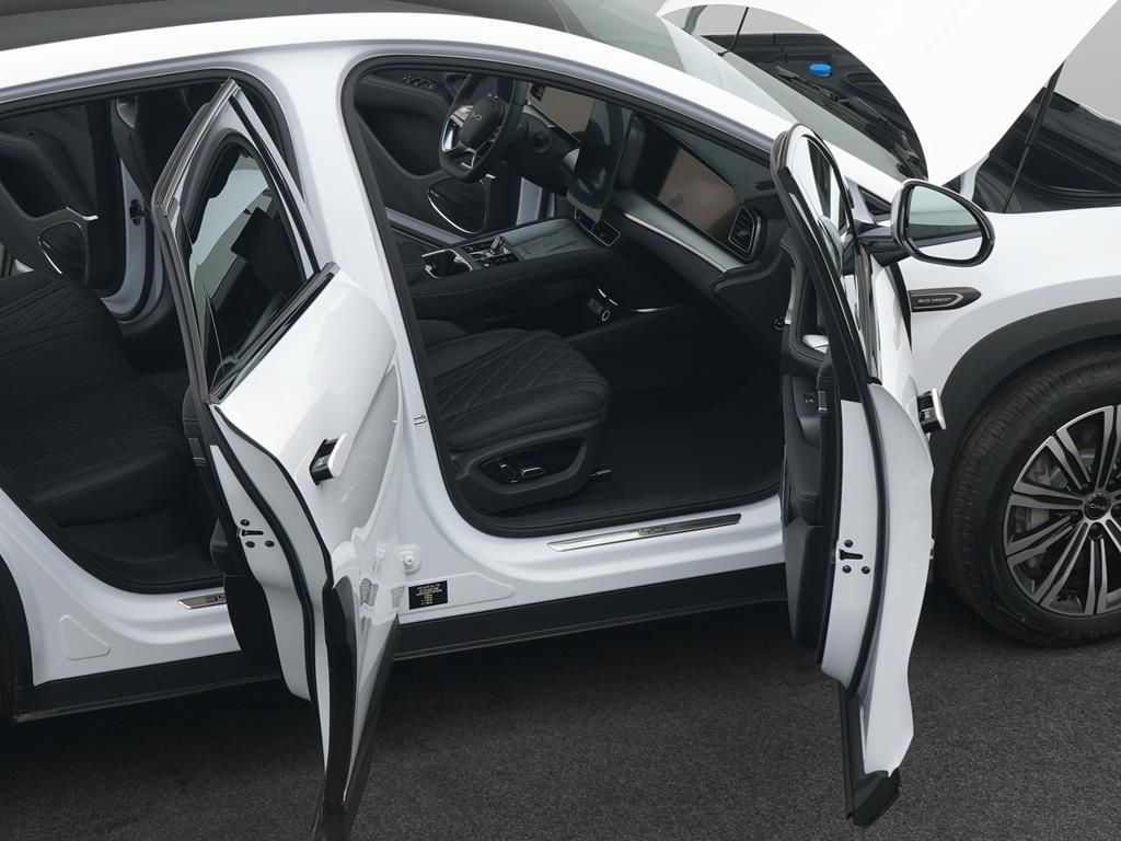 BYD SEALION 7 Comfort foto 12