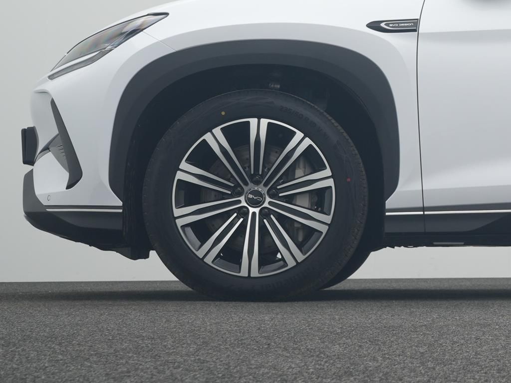 BYD SEALION 7 Comfort foto 9