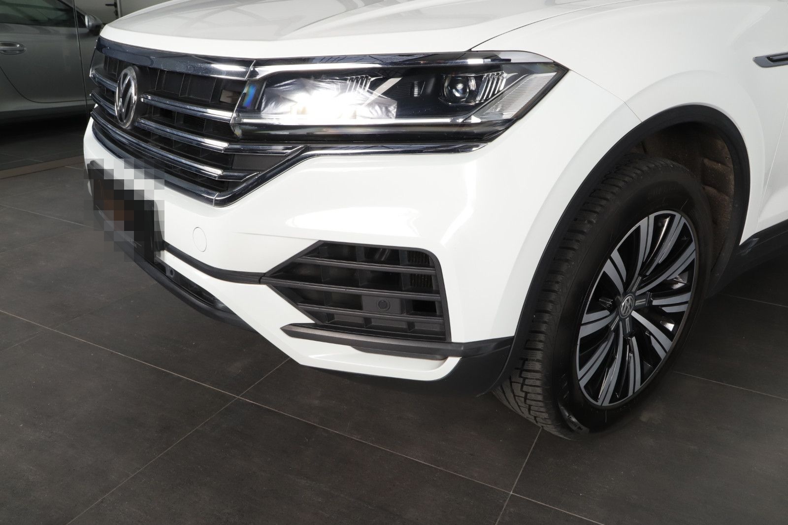 Volkswagen Touareg 3.0 V6 210KW AHK PANORAMA JOKER 3 foto 3