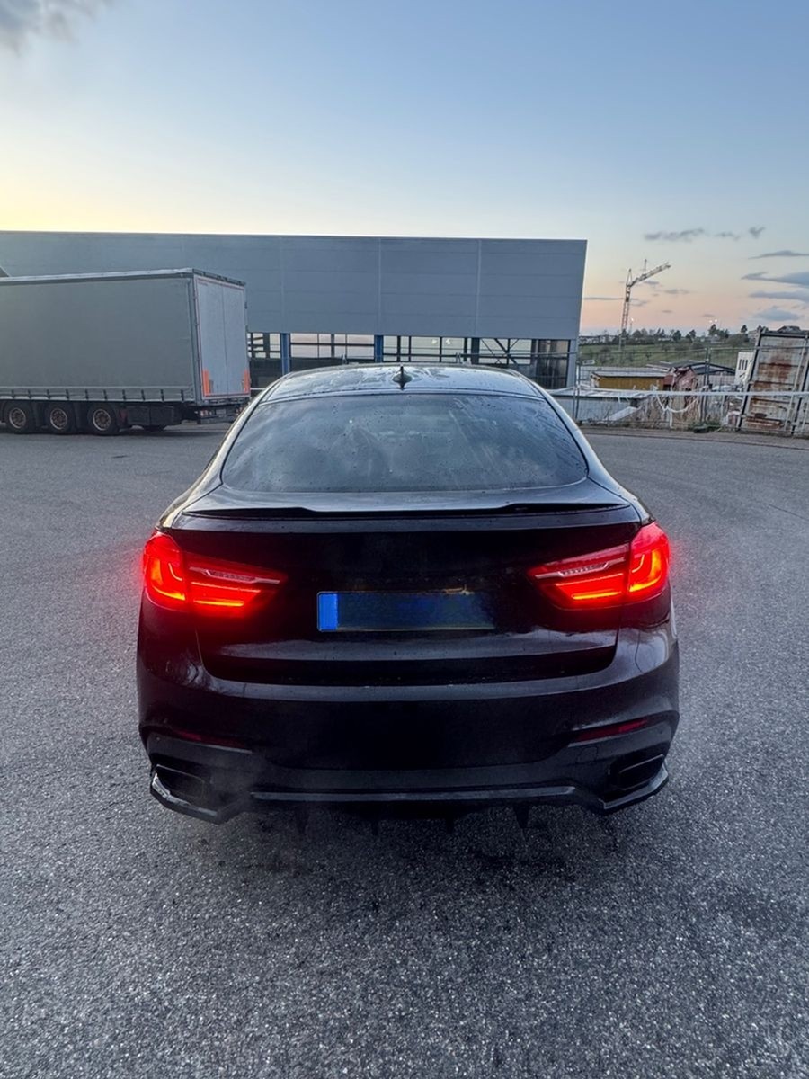 BMW X6 xDrive50i - foto 4