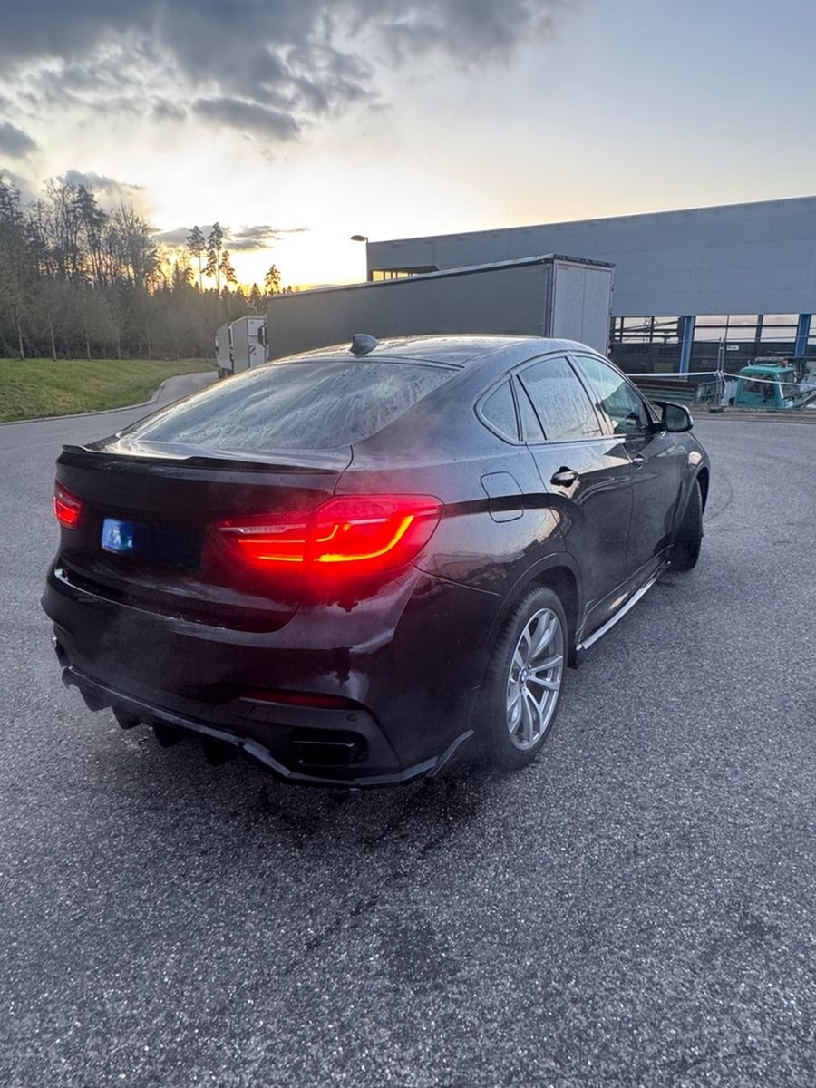 BMW X6 xDrive50i - foto 5