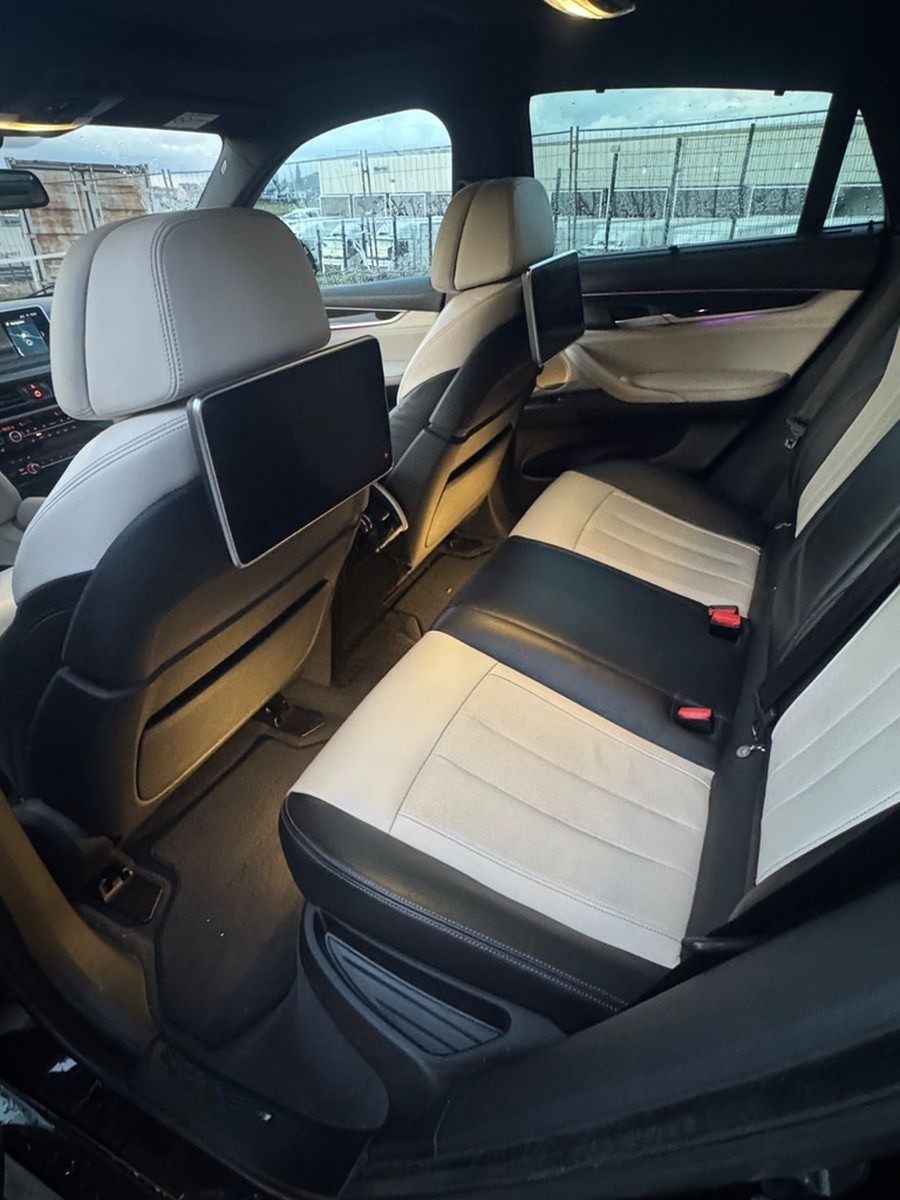 BMW X6 xDrive50i - foto 8