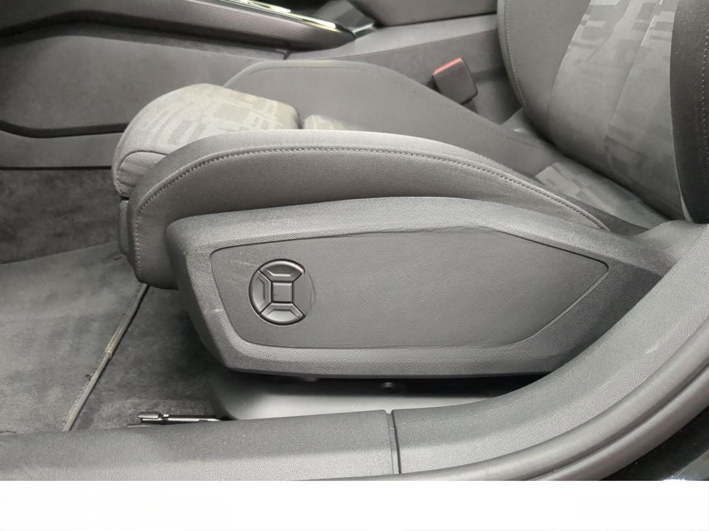 Audi A5 Avant TFSI 150 kW Navi LED virtual Sportsitze foto 13