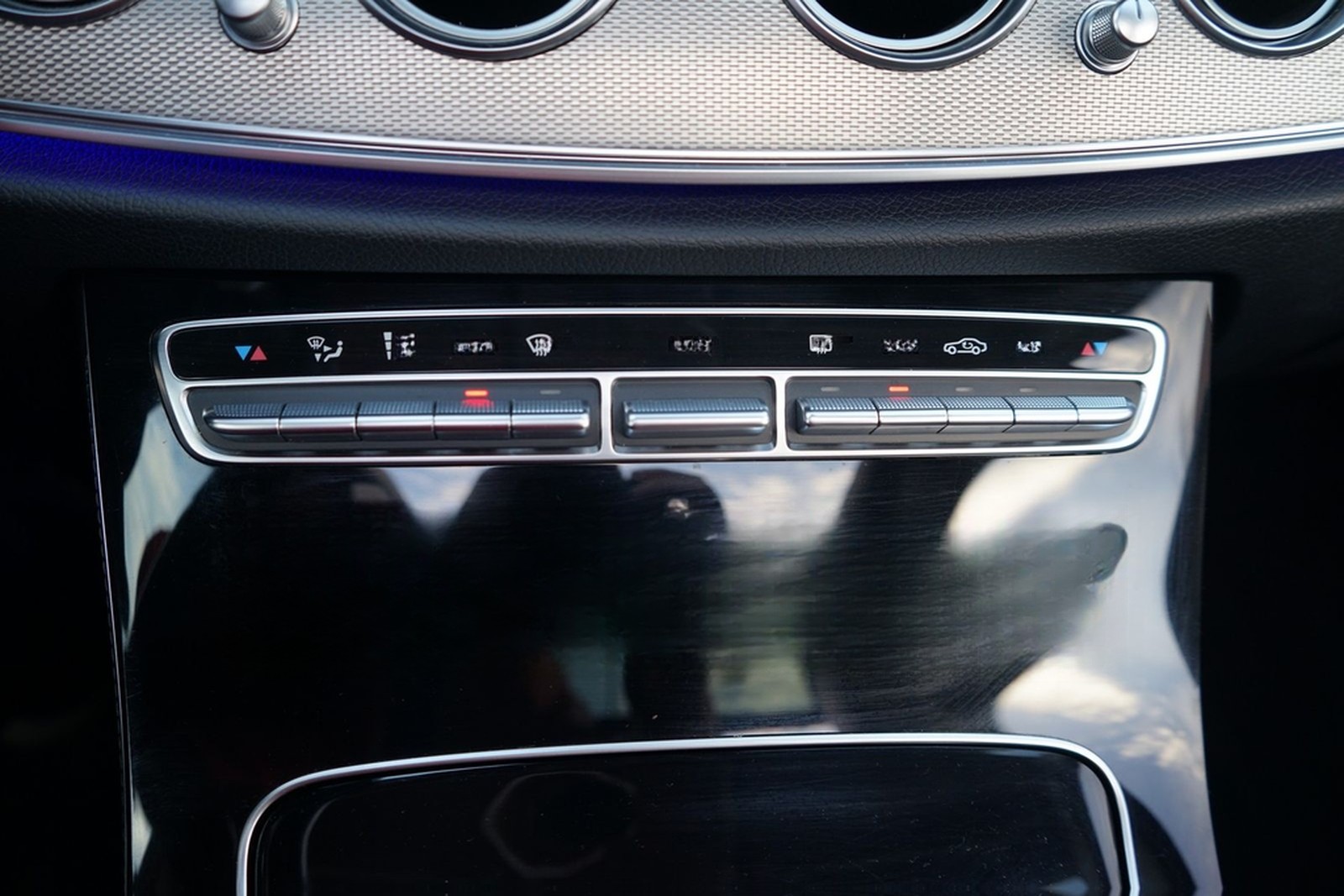 Mercedes-Benz E200 T-Modell Avantgarde LED Navi 360° Panorama foto 14