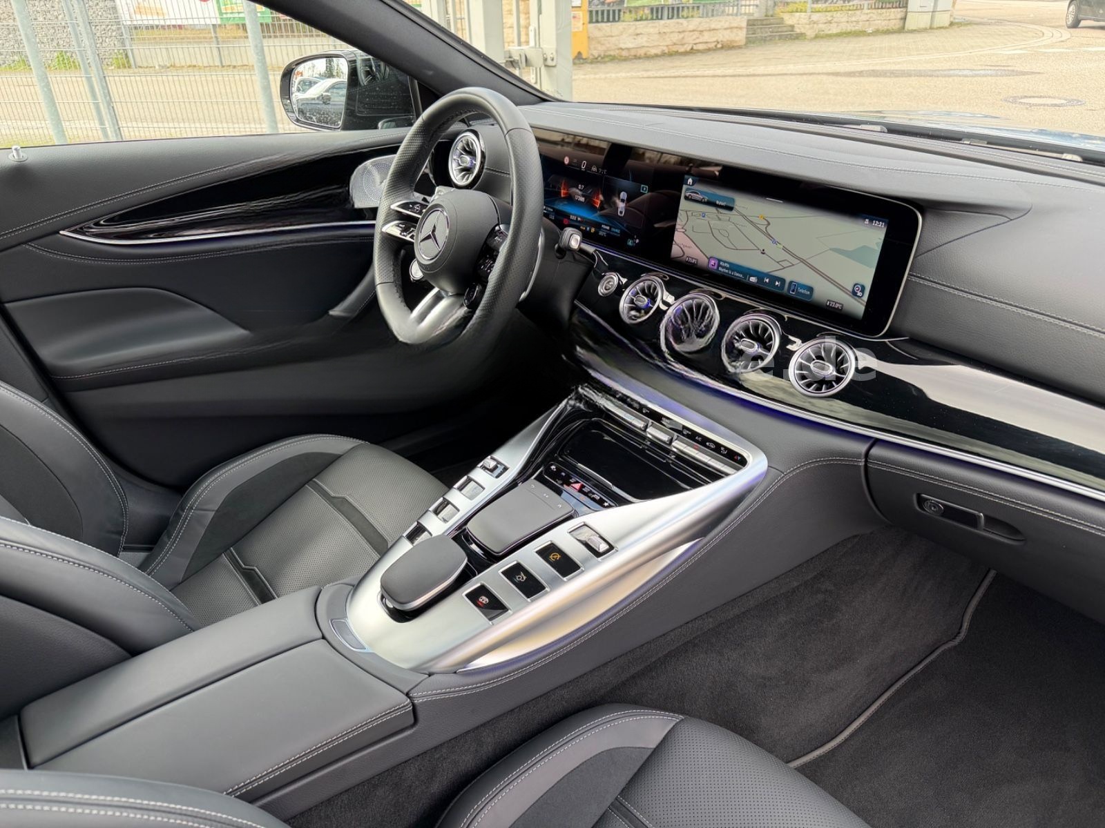 Mercedes-Benz AMG GT 53 4M+ MAGNO/Pano/Sitzkl/HUD/Dis/Bur/SAGA foto 24