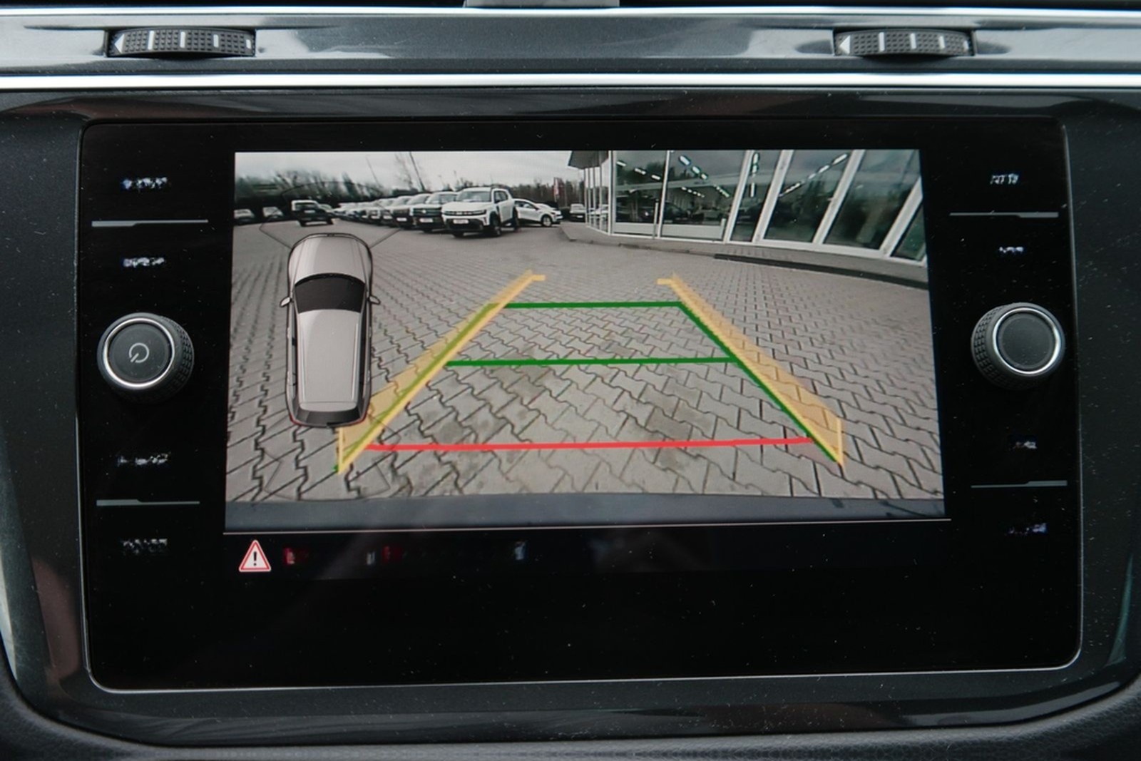 Volkswagen Tiguan 2.0 TSI Highline 4Motion R-Line LED ACC foto 25