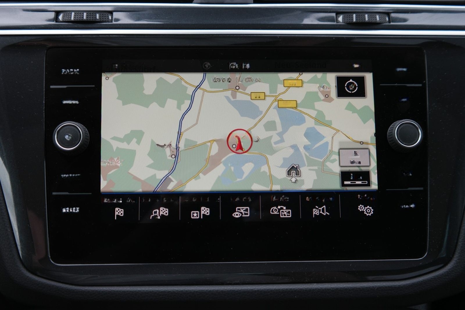 Volkswagen Tiguan 2.0 TSI Highline 4Motion R-Line LED ACC foto 26