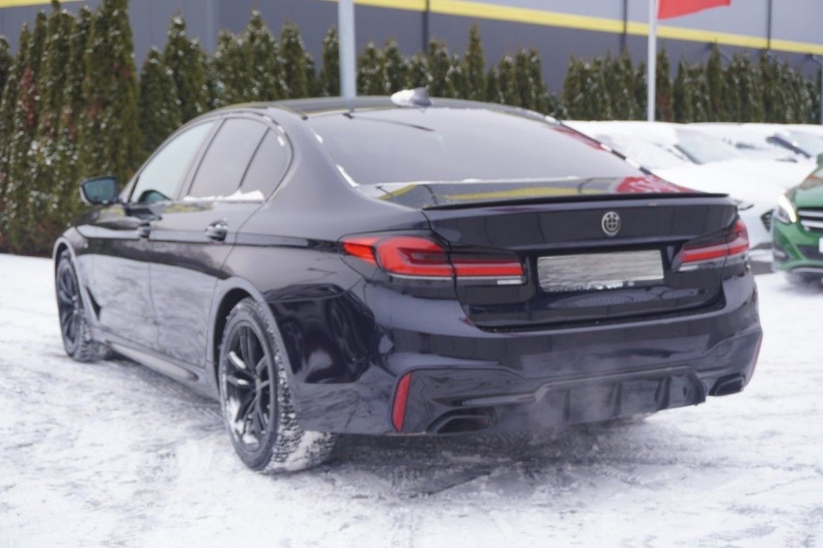 BMW 520d M Sport HarmanKardon Totwinkel Navi TV LED foto 3