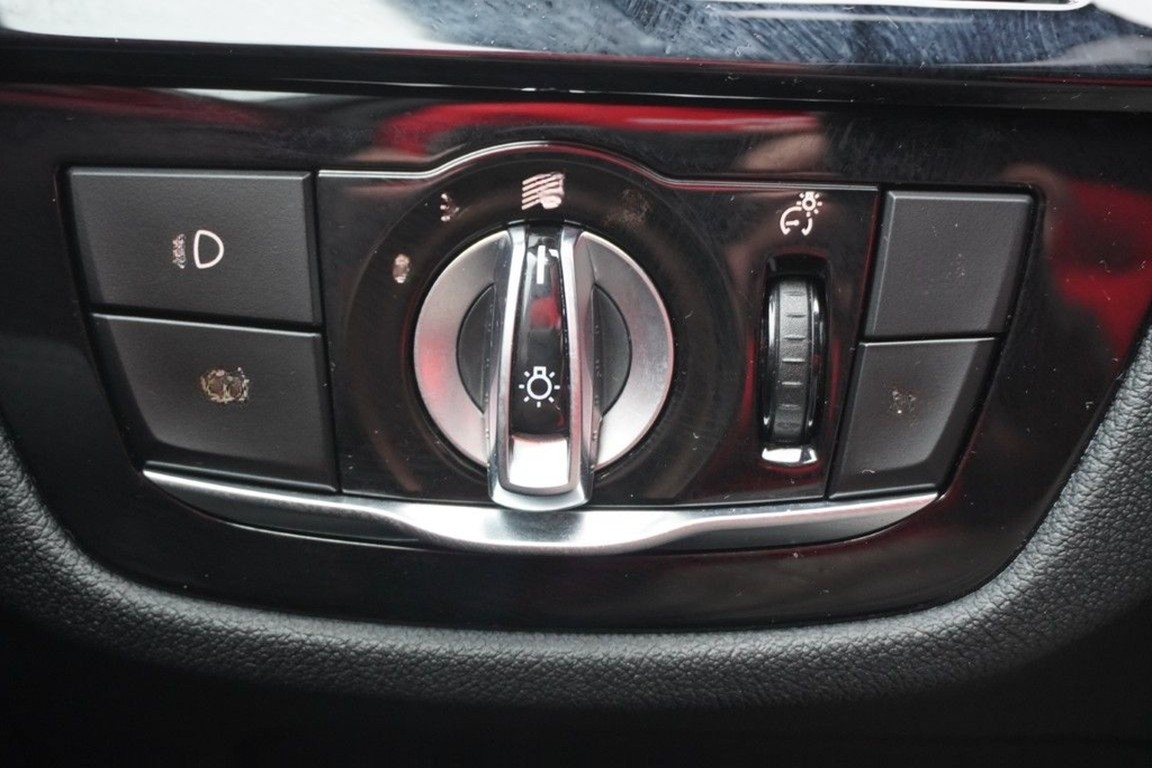 BMW 520d M Sport HarmanKardon Totwinkel Navi TV LED foto 31