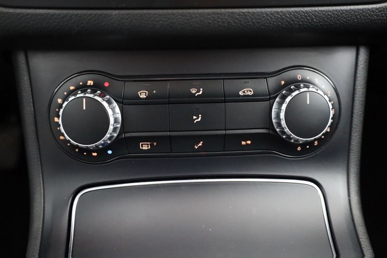 Mercedes-Benz B220 Urban 7G-DCT 4-Matic LED Navi Sitzheizung foto 13