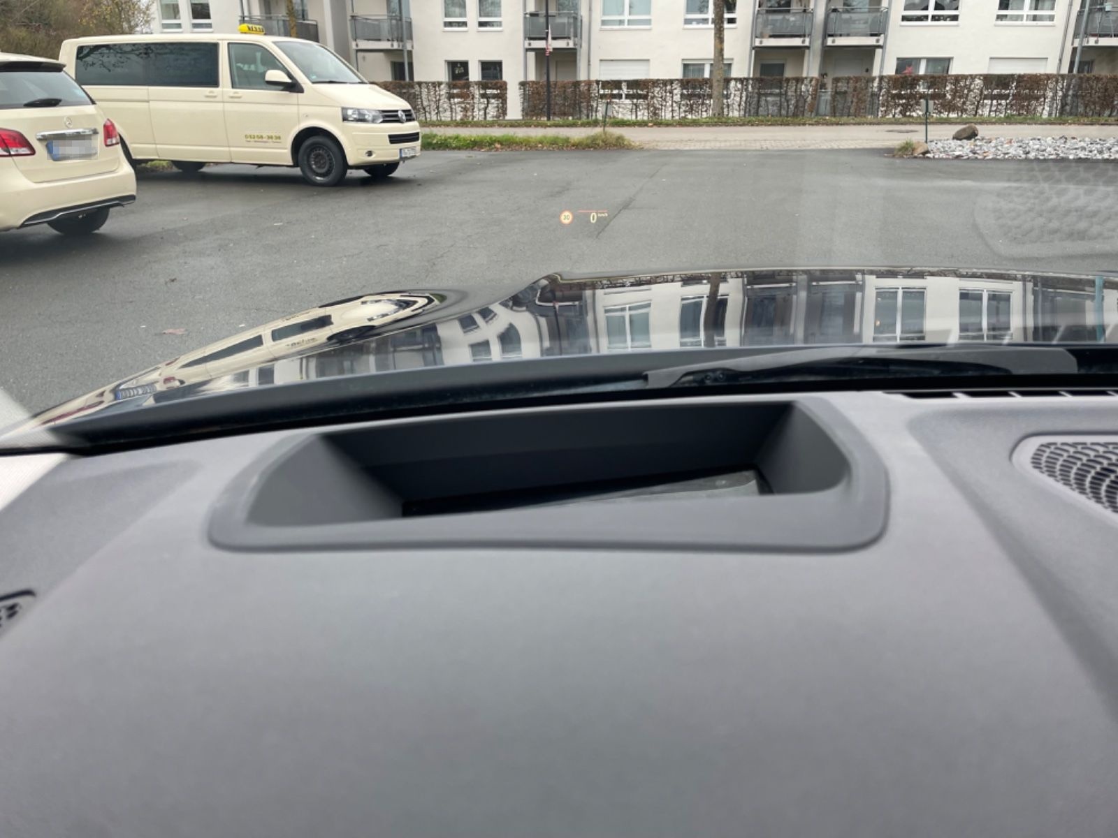 BMW 330e Advantage HeadUp PANO VirtuCock Kamera 1.Hd foto 13