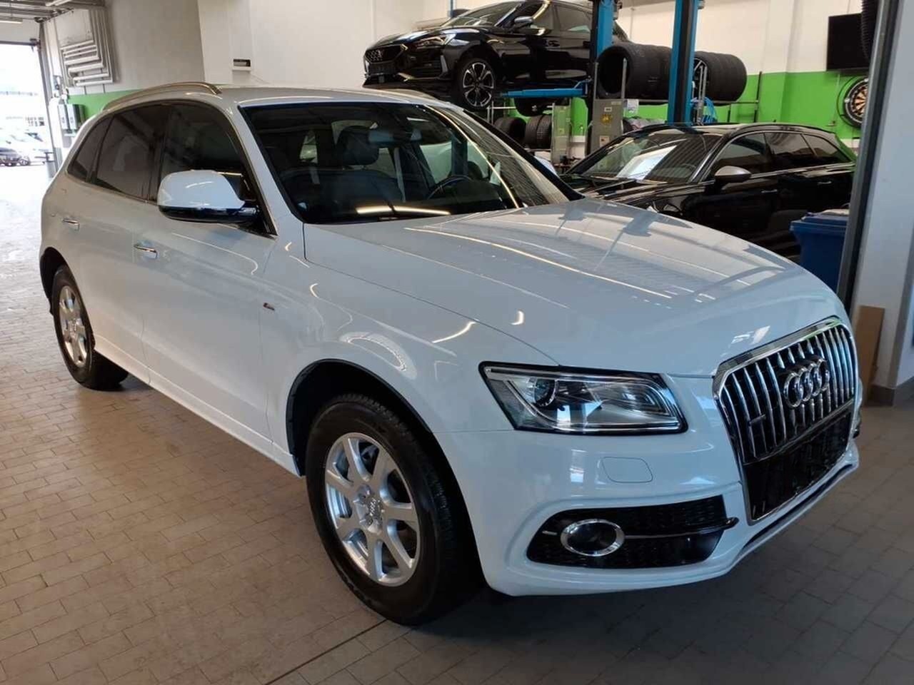 Audi Q5 2.0 TDI 140 kW quattro S-Line Xenon foto 11