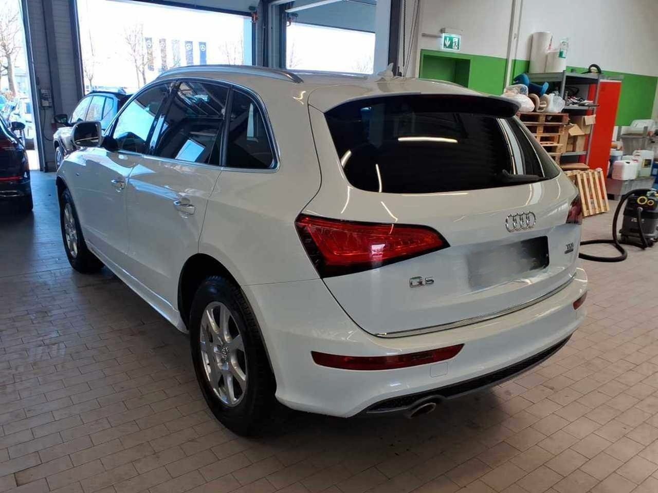 Audi Q5 2.0 TDI 140 kW quattro S-Line Xenon foto 13