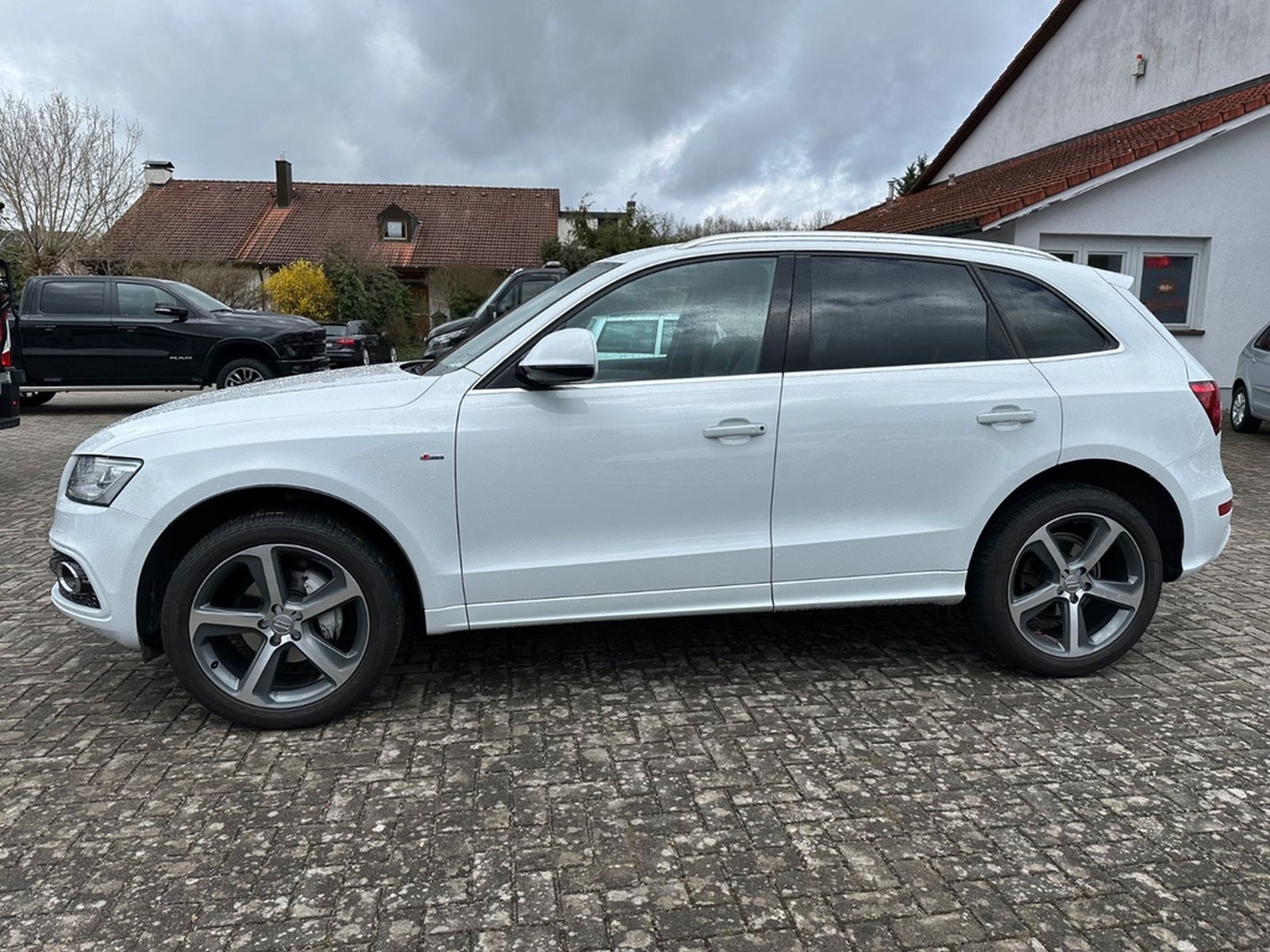 Audi Q5 2.0 TDI 140 kW quattro S-Line Xenon foto 9
