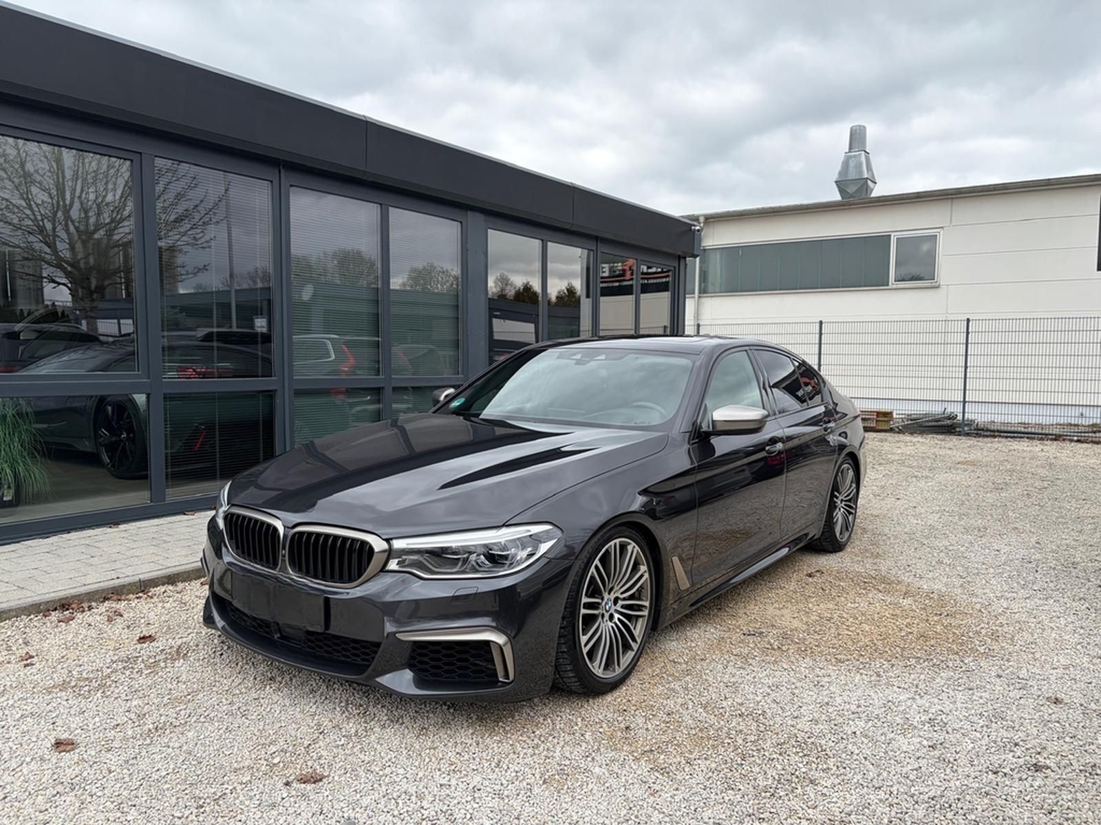 BMW M550 i xDrive Lim*M Sportpaket*Head Up/Night Vis foto 2