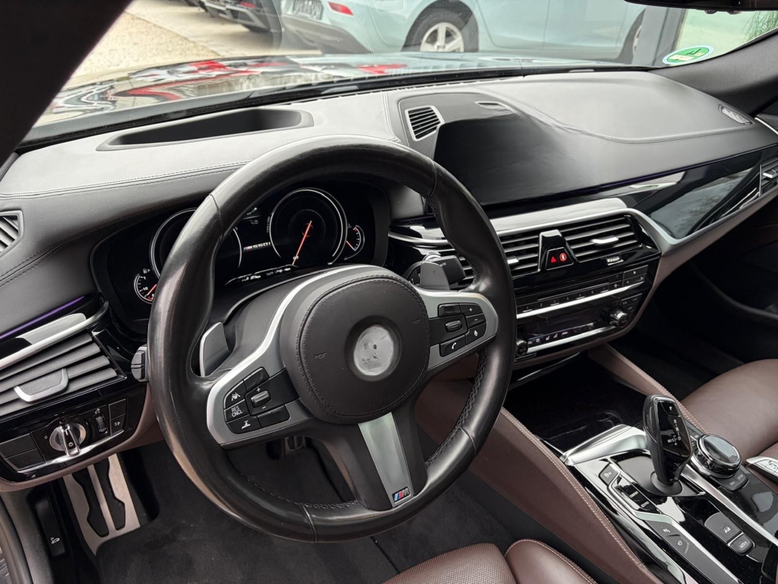 BMW M550 i xDrive Lim*M Sportpaket*Head Up/Night Vis foto 18