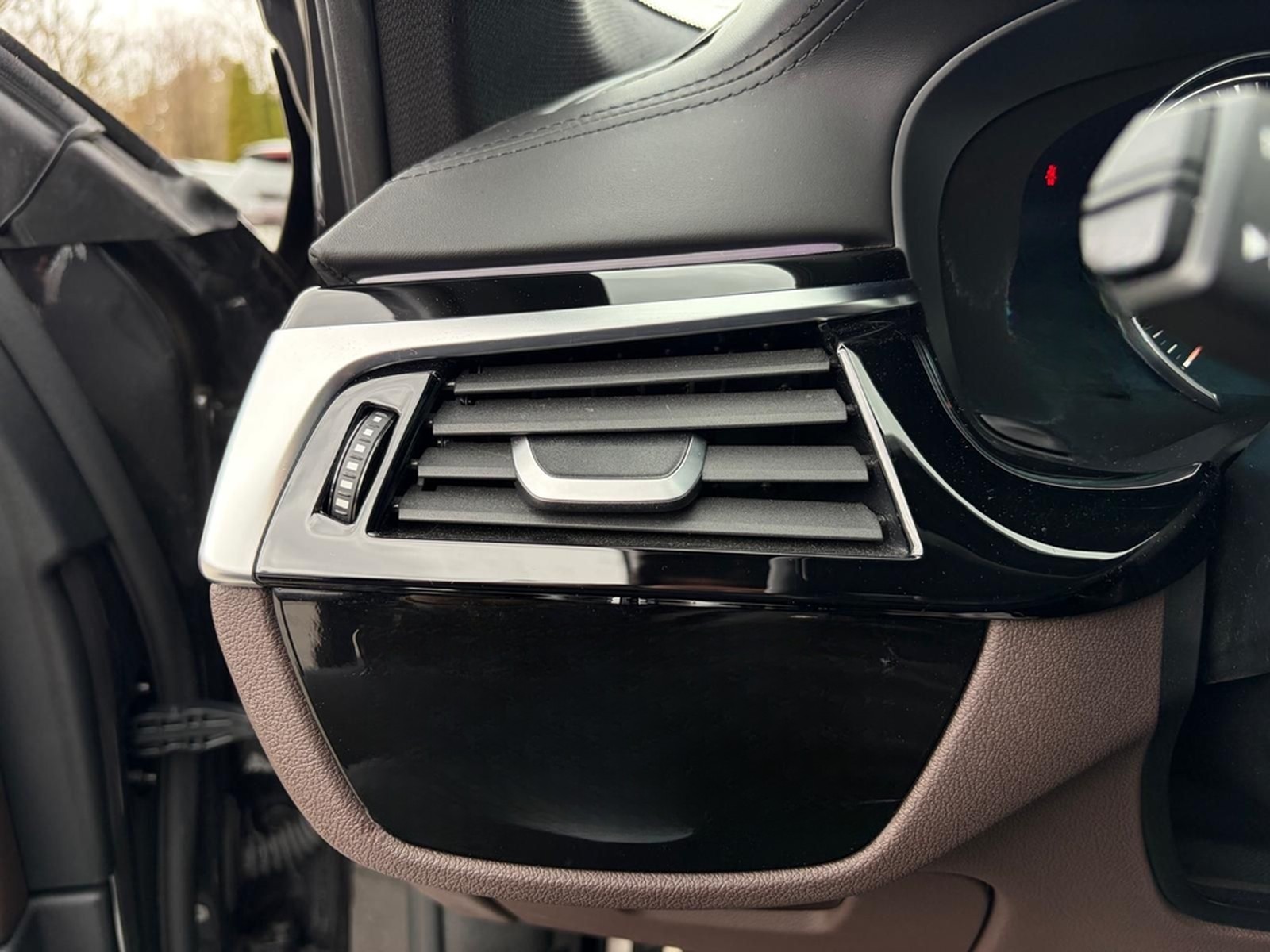 BMW M550 i xDrive Lim*M Sportpaket*Head Up/Night Vis foto 20