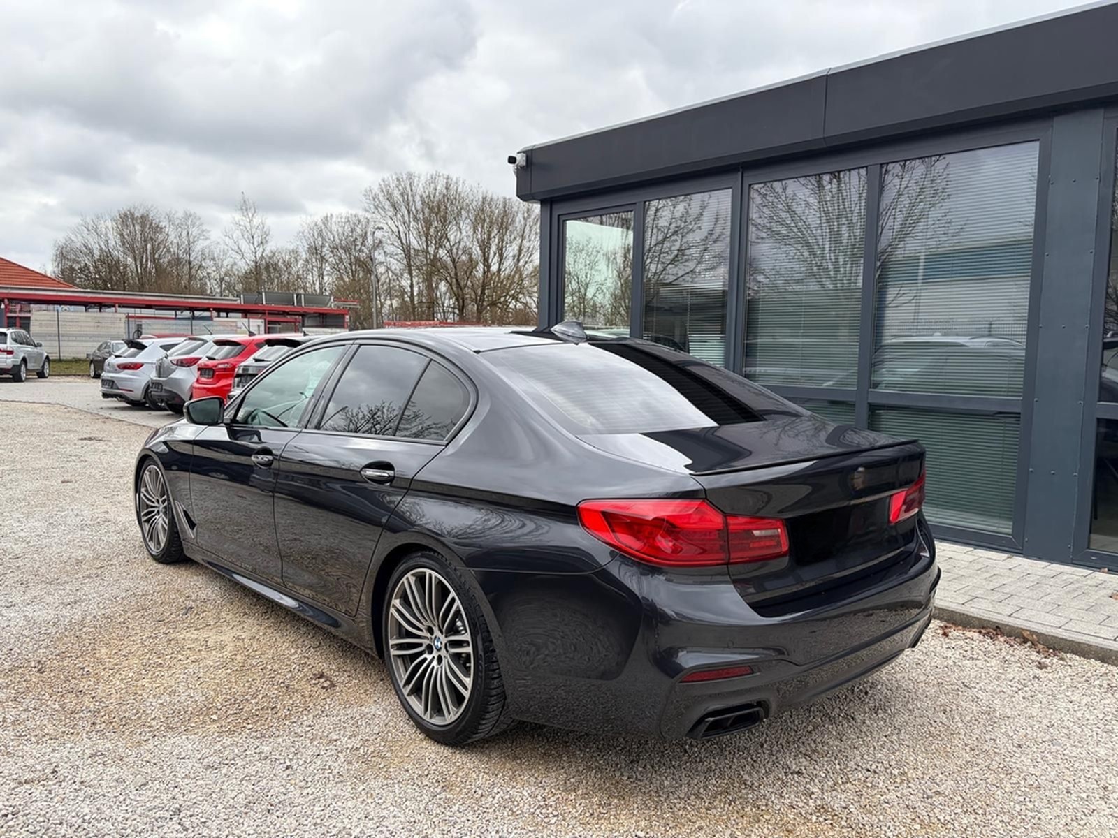 BMW M550 i xDrive Lim*M Sportpaket*Head Up/Night Vis foto 8