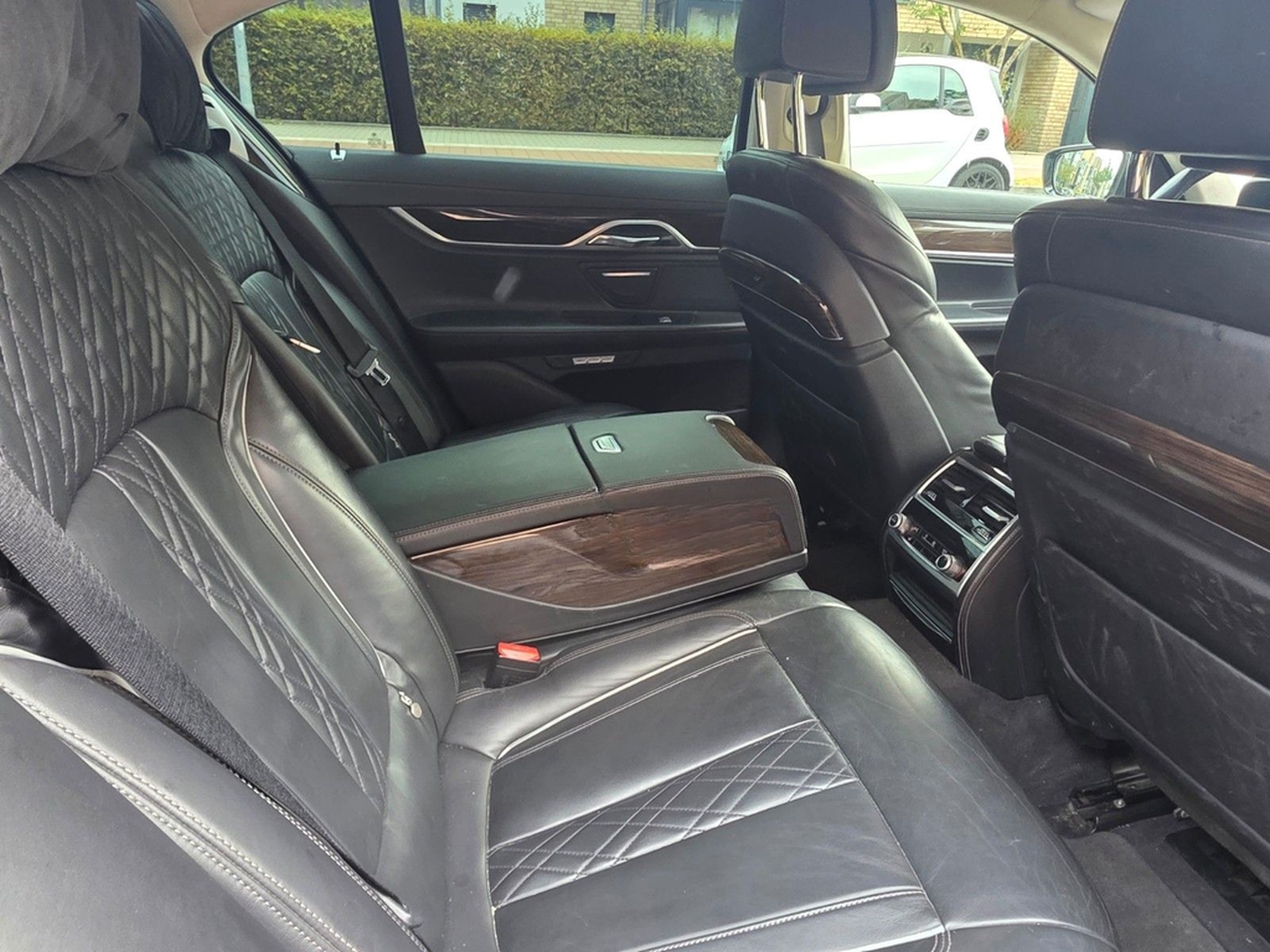 BMW 730d -Voll Voll alle Inspektion bei BMW foto 13