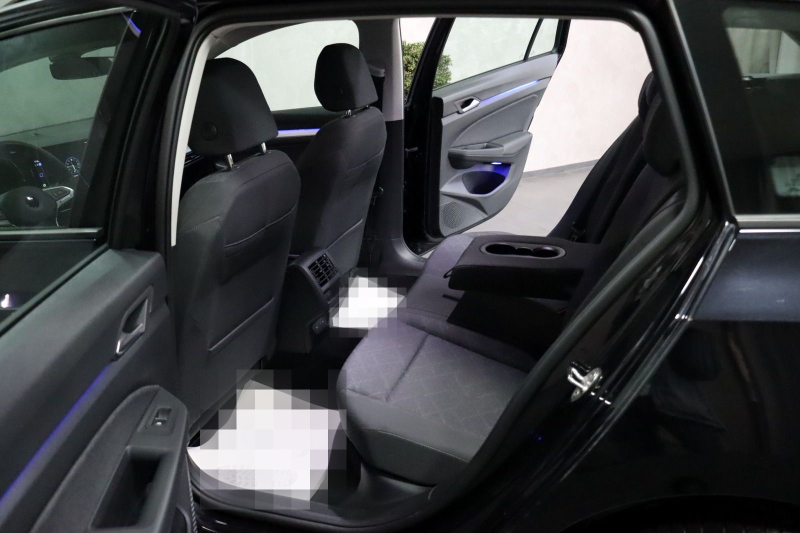 Volkswagen Golf VIII Variant 2.0 TDI DSG Life LED NAVI FLA foto 7