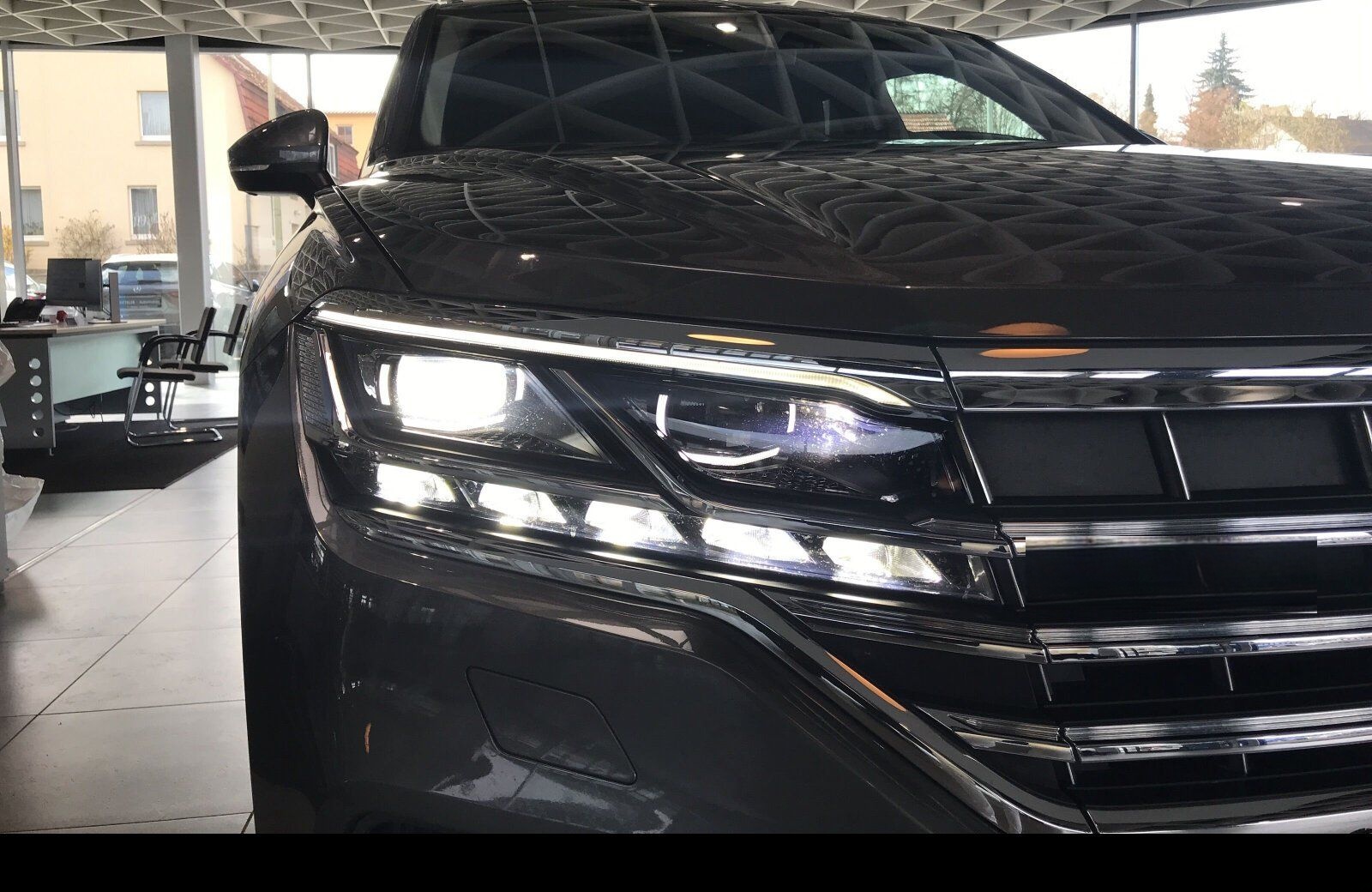 Volkswagen Touareg 3.0 V6 TSI eHybrid Elegance 4M AHK/Pano foto 15
