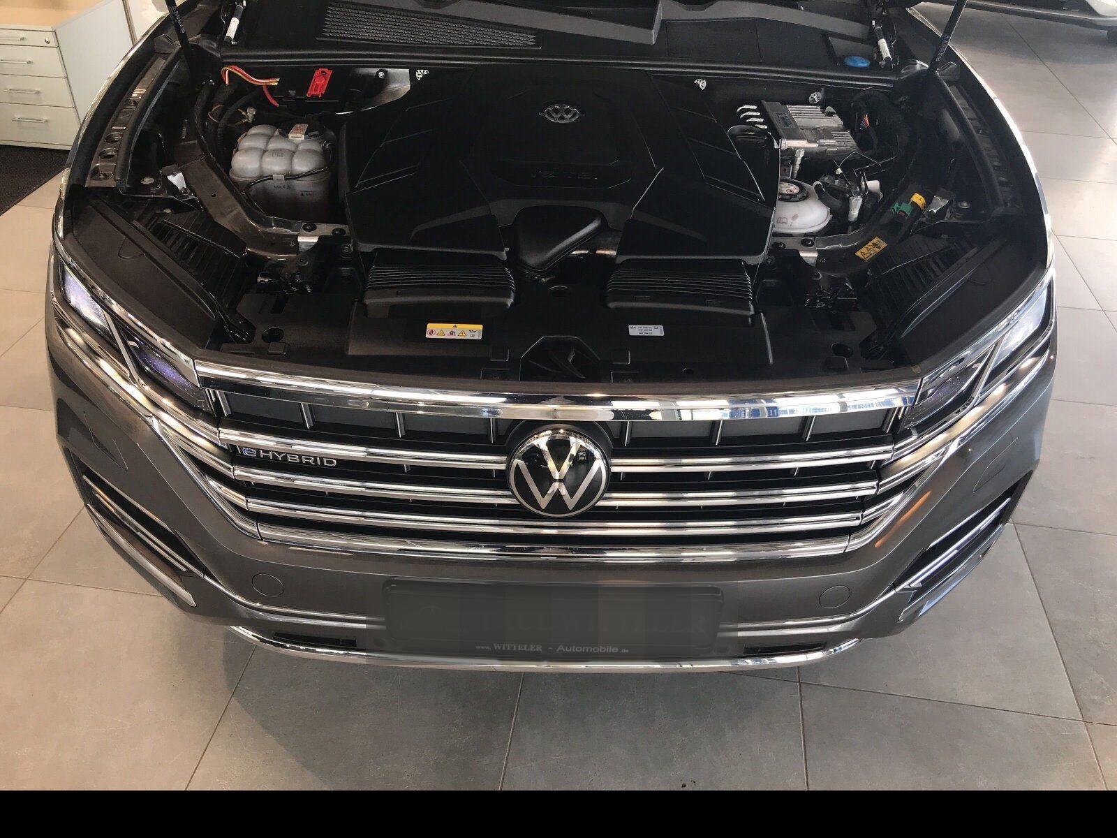 Volkswagen Touareg 3.0 V6 TSI eHybrid Elegance 4M AHK/Pano foto 18