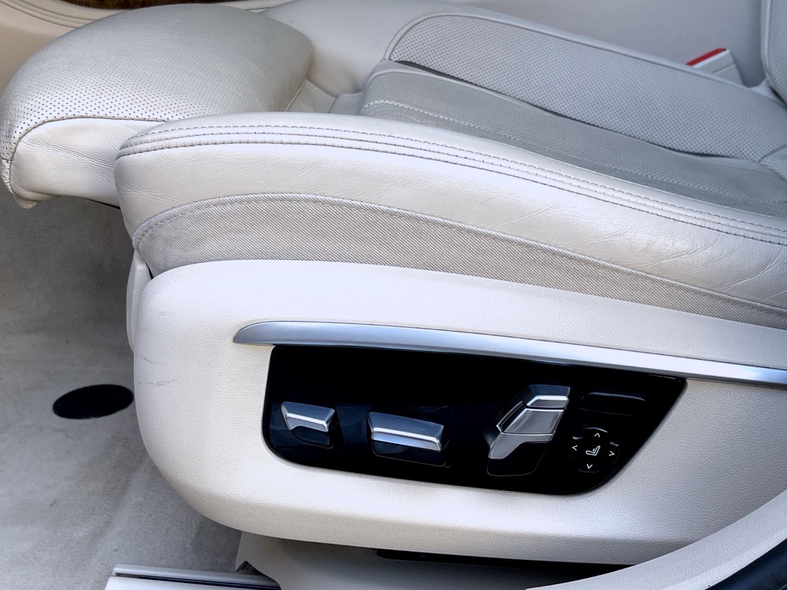 BMW 750i xDrive LUXURY HEADUP MASSAGE LASER GARANTIE foto 40