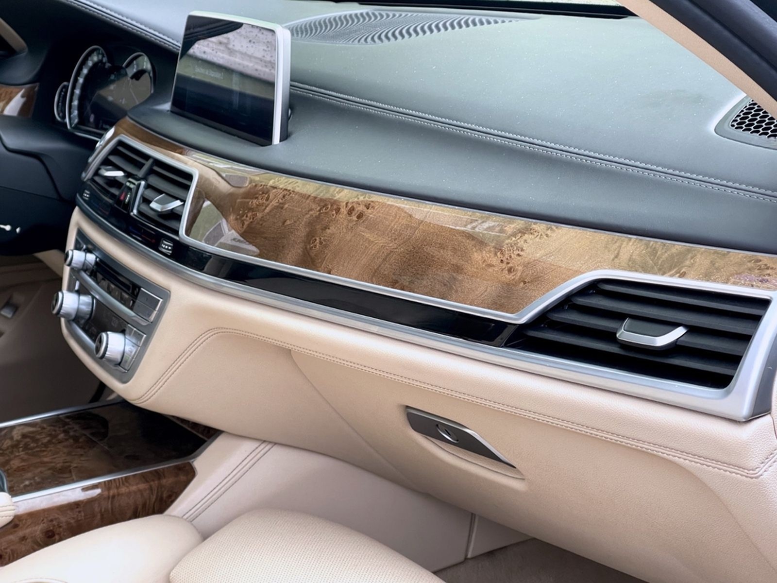 BMW 750i xDrive LUXURY HEADUP MASSAGE LASER GARANTIE foto 45