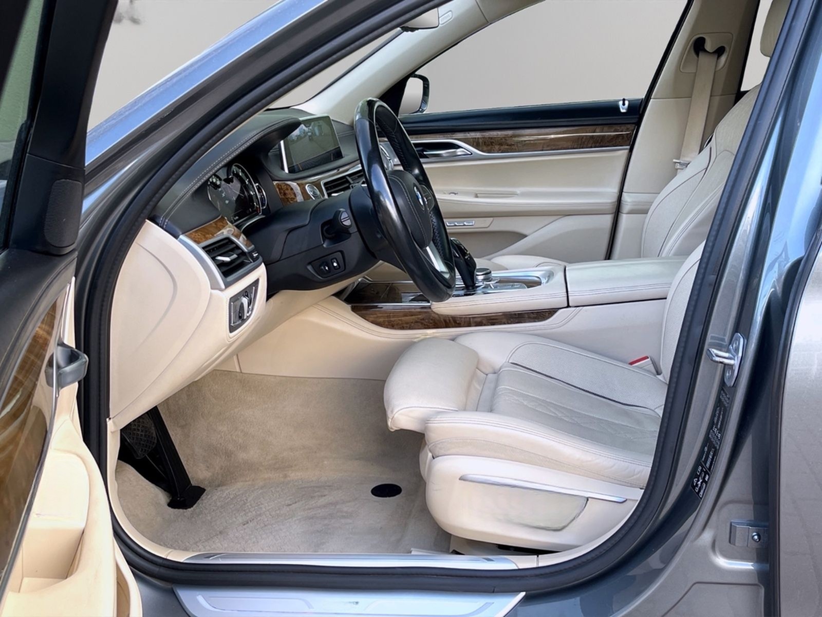 BMW 750i xDrive LUXURY HEADUP MASSAGE LASER GARANTIE foto 10