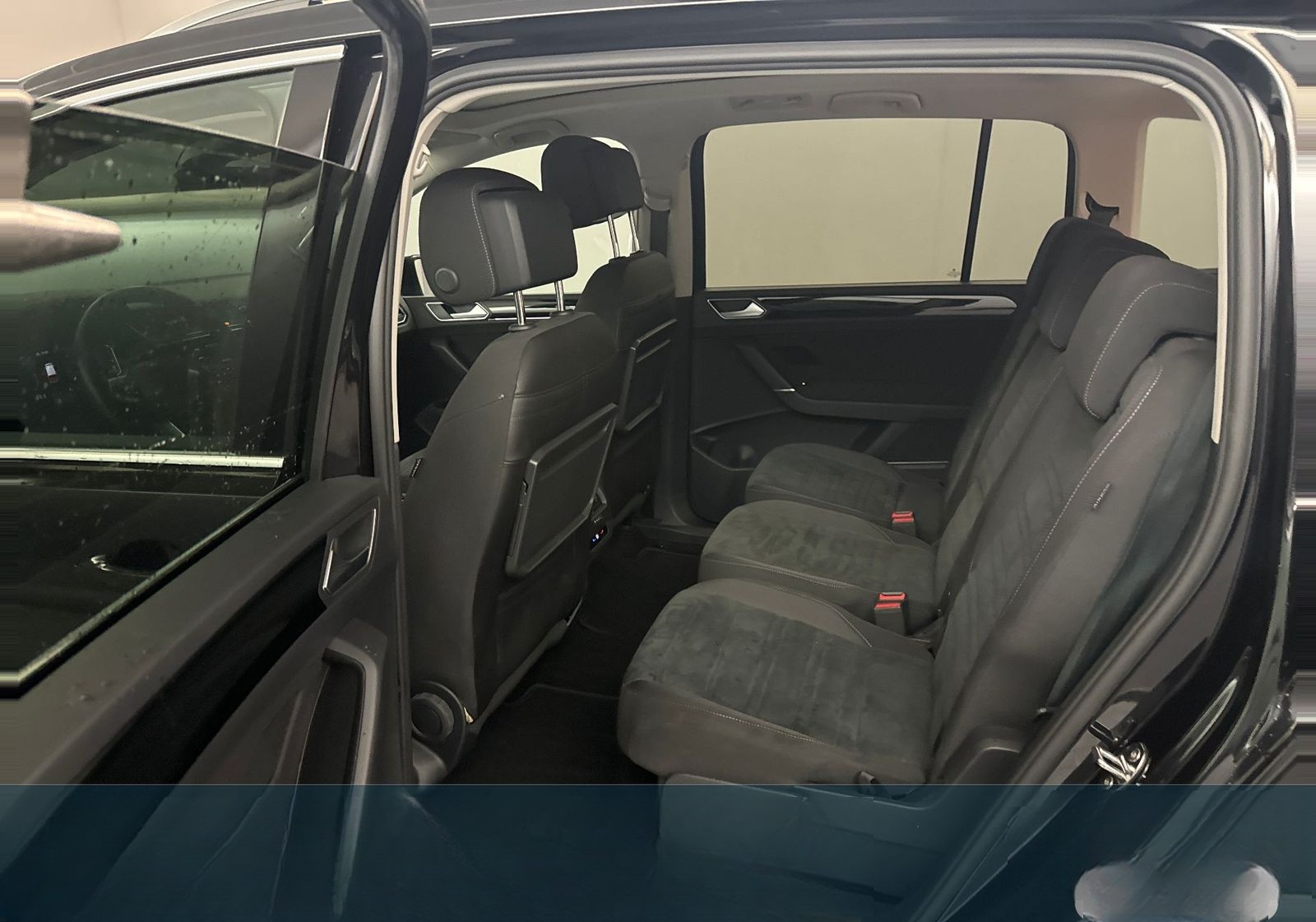 Volkswagen Touran Highline 2.0 TDI SCR DSG foto 10
