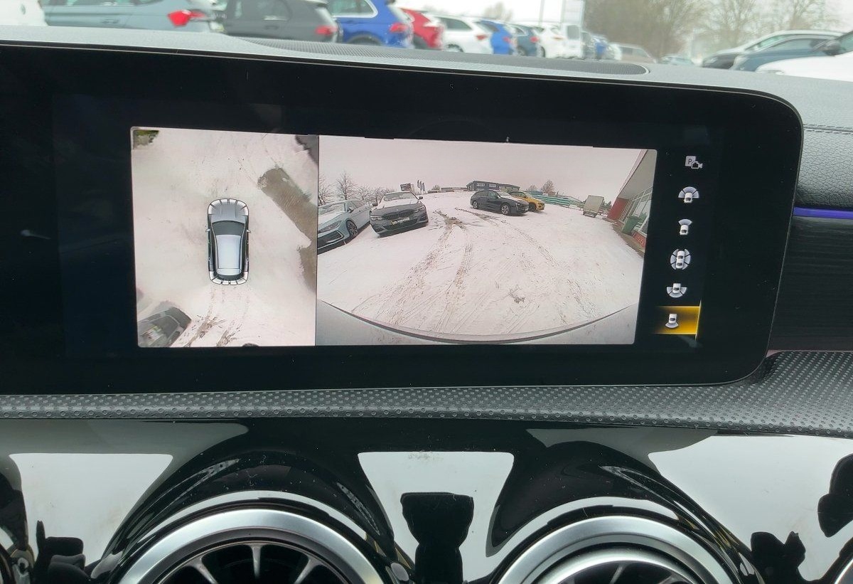 Mercedes-Benz CLA 250 4Matic Shooting Brake SB AMG Line ACC.LM foto 12