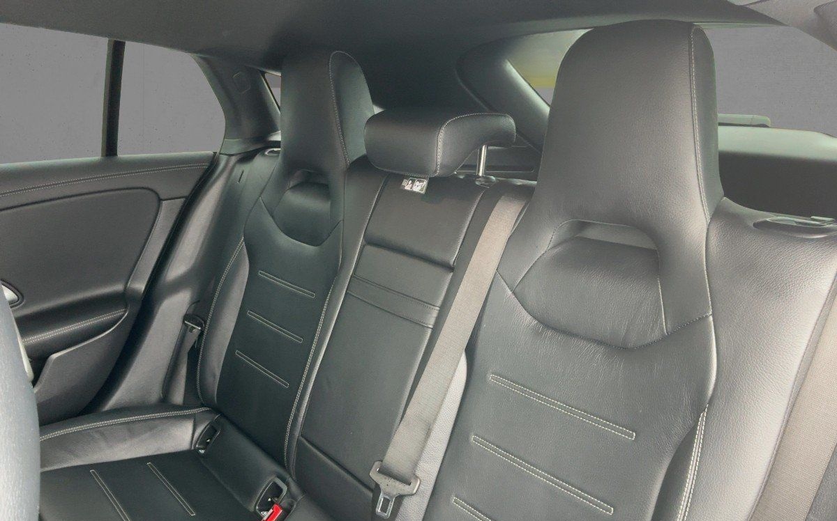 Mercedes-Benz CLA 250 4Matic Shooting Brake SB AMG Line ACC.LM foto 7