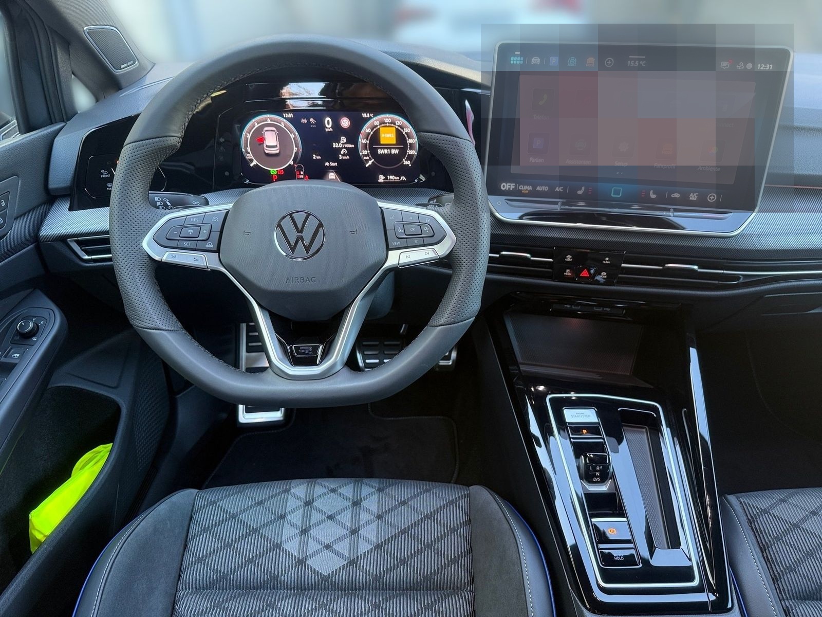 Volkswagen Golf 1.5 l eTSI DSG R-Line LED Kamera PDC LM foto 10