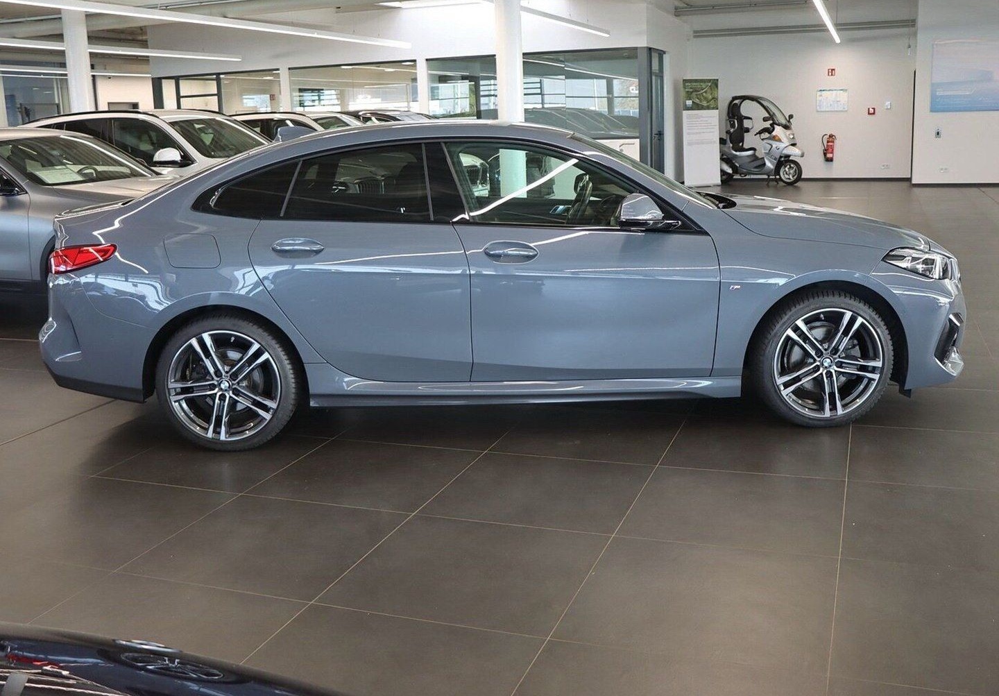BMW 218i M Sport, Kamera, Head-Up foto 2