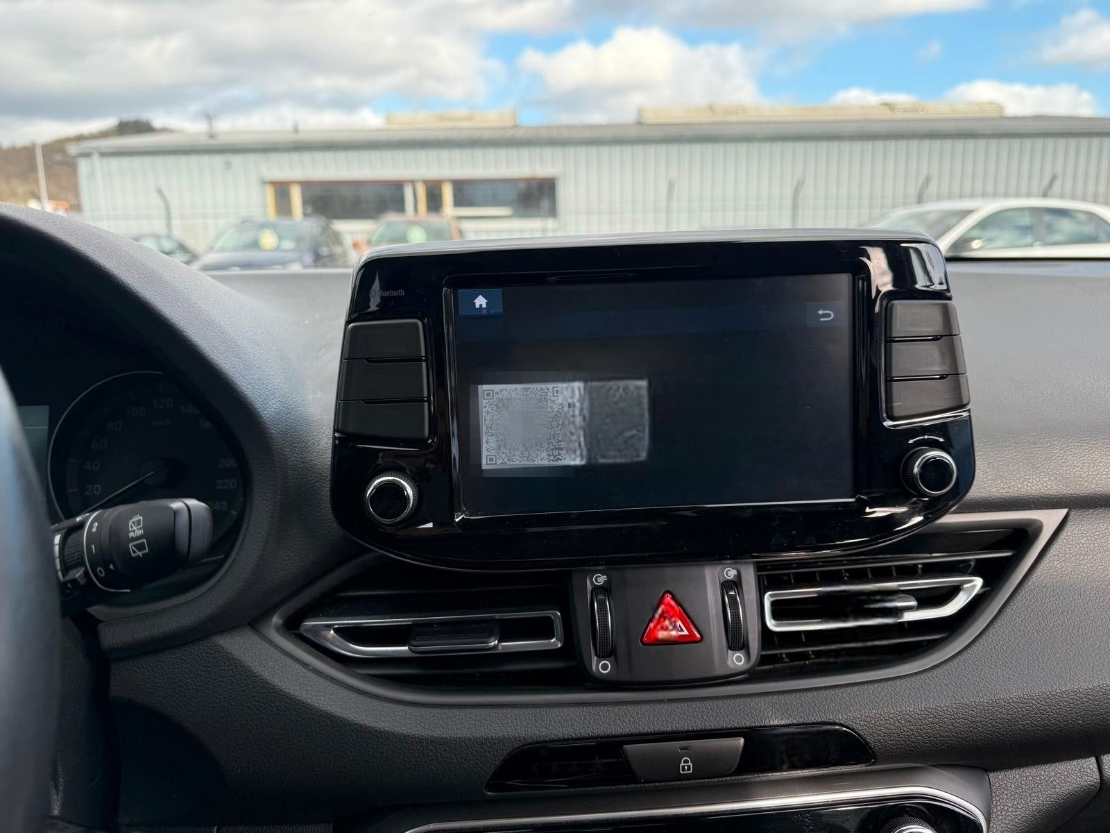 Hyundai i30 1.5 T-GDI Hybrid /KAMERA/TÜV NEU foto 16