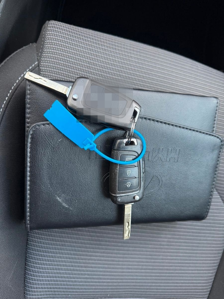 Hyundai i30 1.5 T-GDI Hybrid /KAMERA/TÜV NEU foto 25