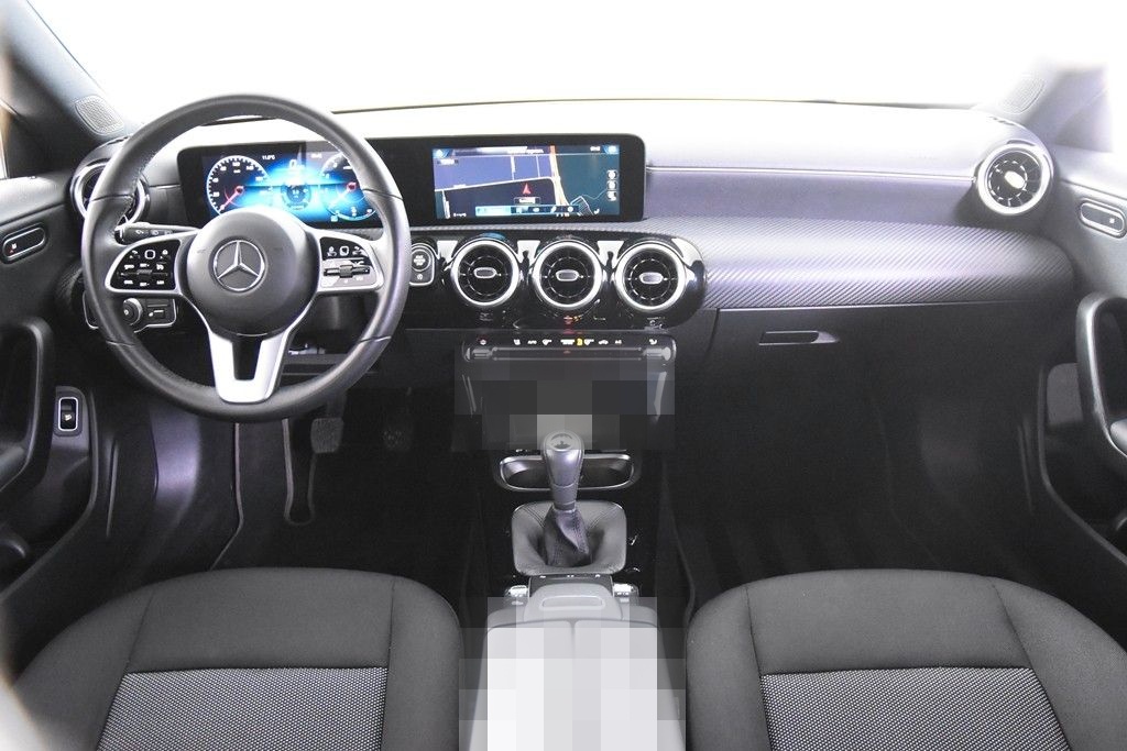Mercedes-Benz CLA 180 Shooting Brake *1.Hand*Navi*SHZ*Kamera* foto 2