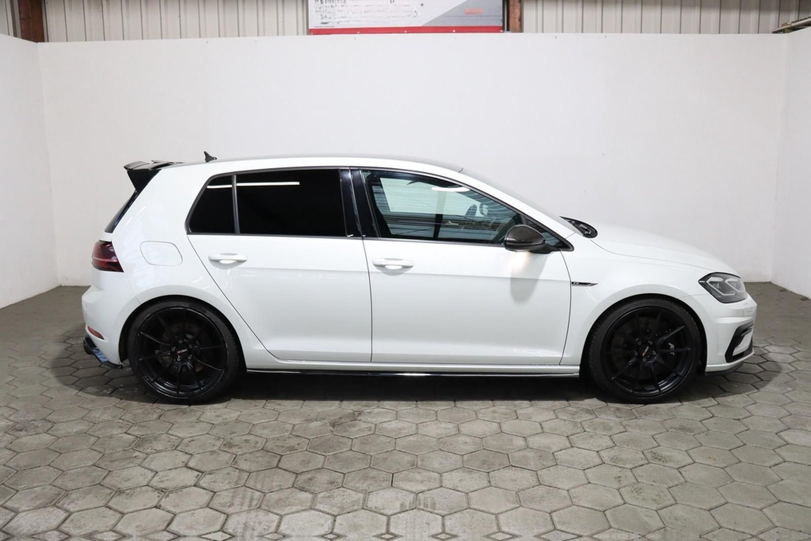Volkswagen Golf VII R 2.0 TSI ABT 4Motion LED*NAVI*LEDER foto 6