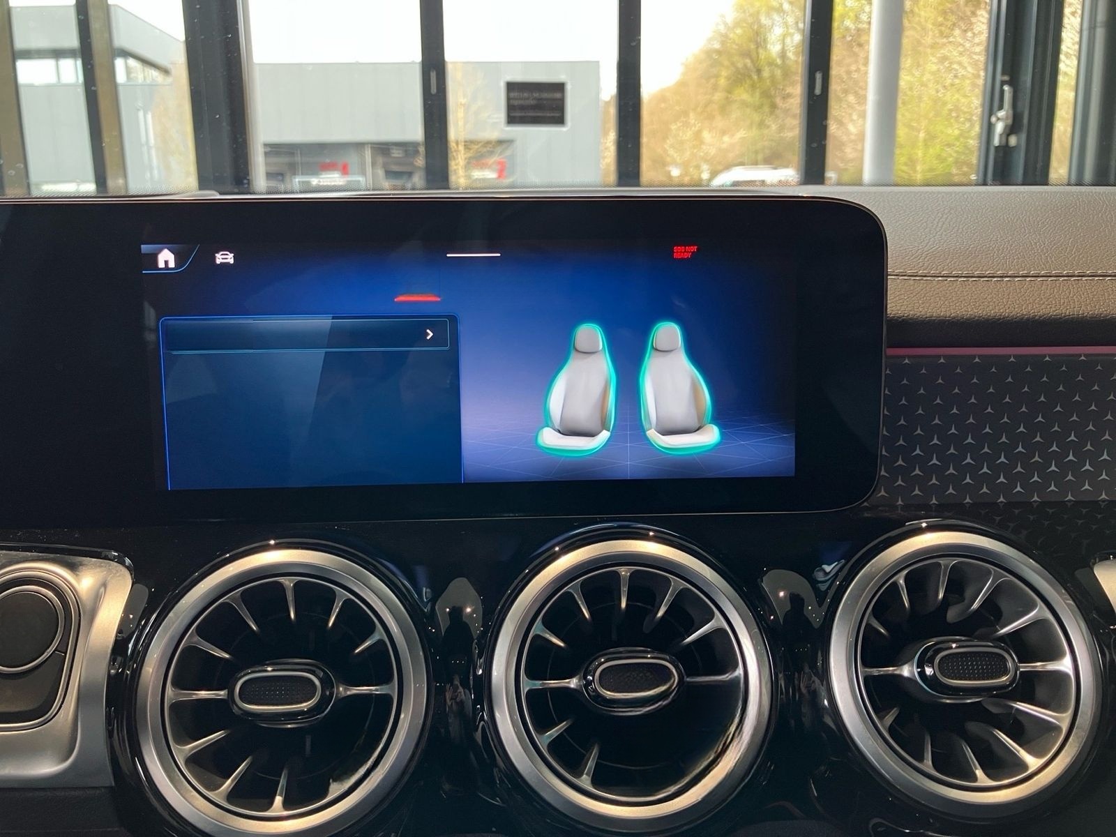 Mercedes-Benz EQB 300 4M AMG Line Premium+Pano+DISTRO+HUP+Memo foto 22