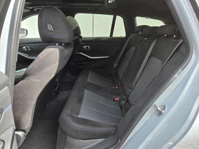 BMW 320 d xDrive M-Sport SR19'' Pano AHK Hifi SportA foto 12