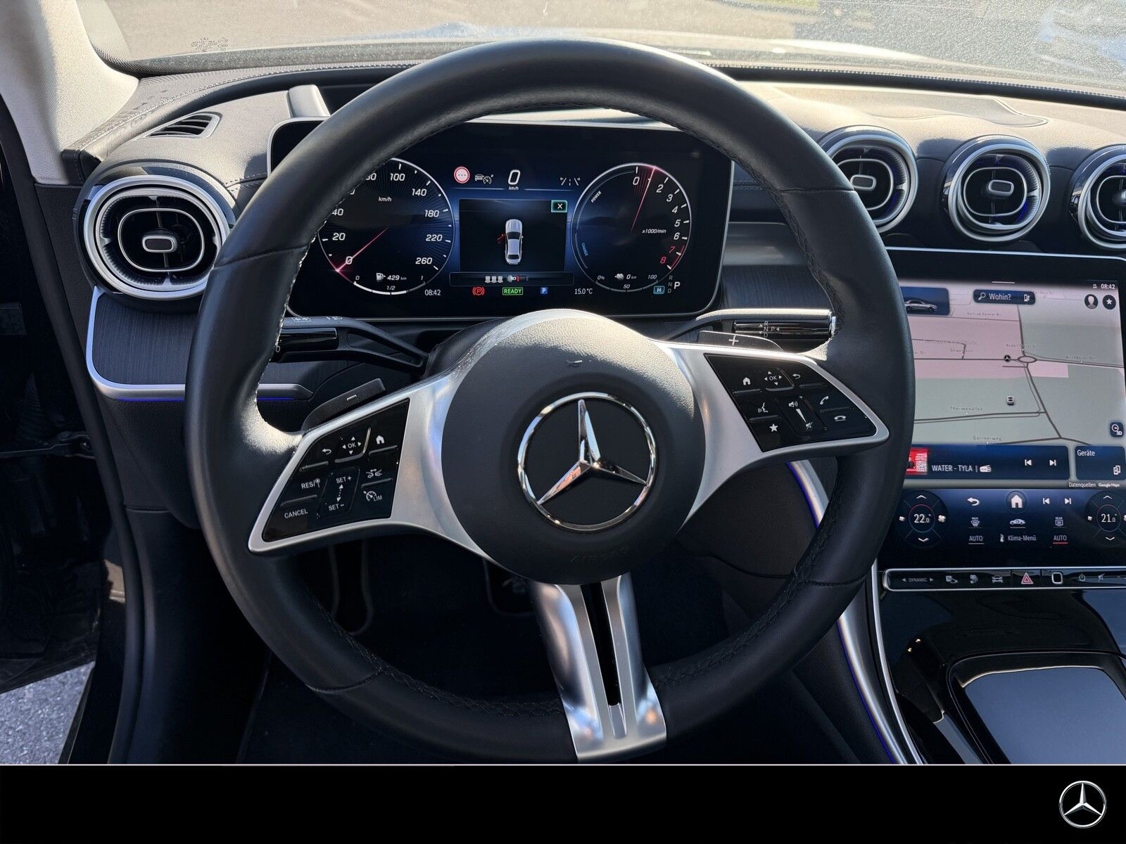 Mercedes-Benz C 300 e Dist Pano HUD DLight Burme Sitzklima Mem foto 6