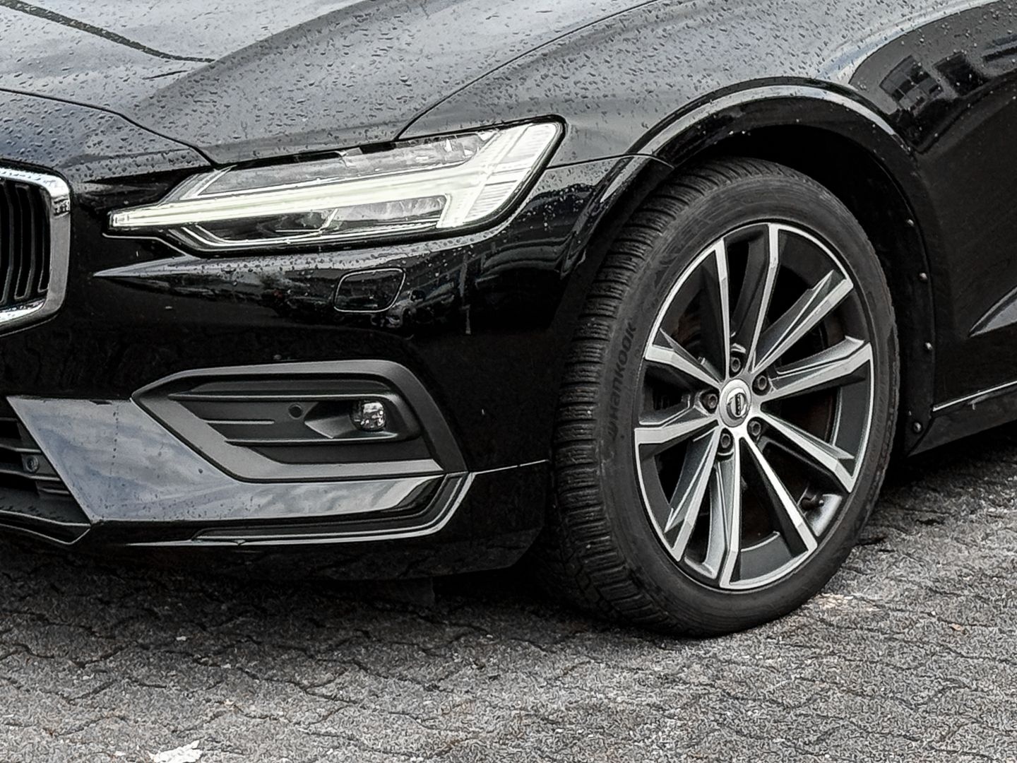 Volvo V60 Kombi Momentum Pro B4 Benzin EU6d StandHZG N foto 3