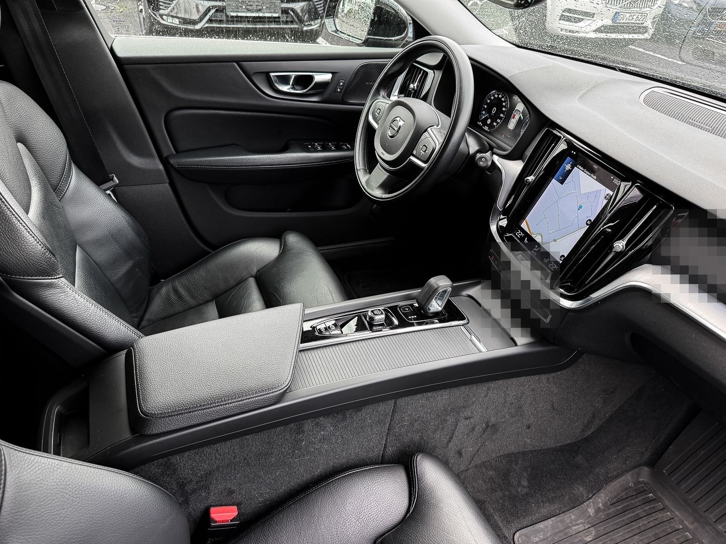 Volvo V60 Kombi Momentum Pro B4 Benzin EU6d StandHZG N foto 5