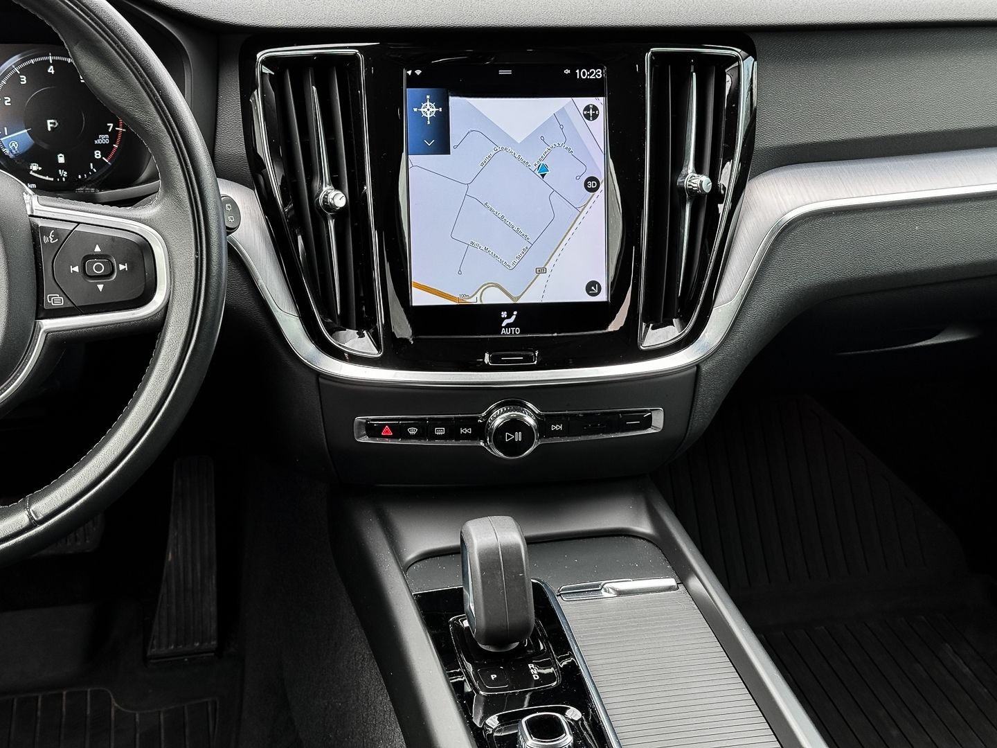 Volvo V60 Kombi Momentum Pro B4 Benzin EU6d StandHZG N foto 8