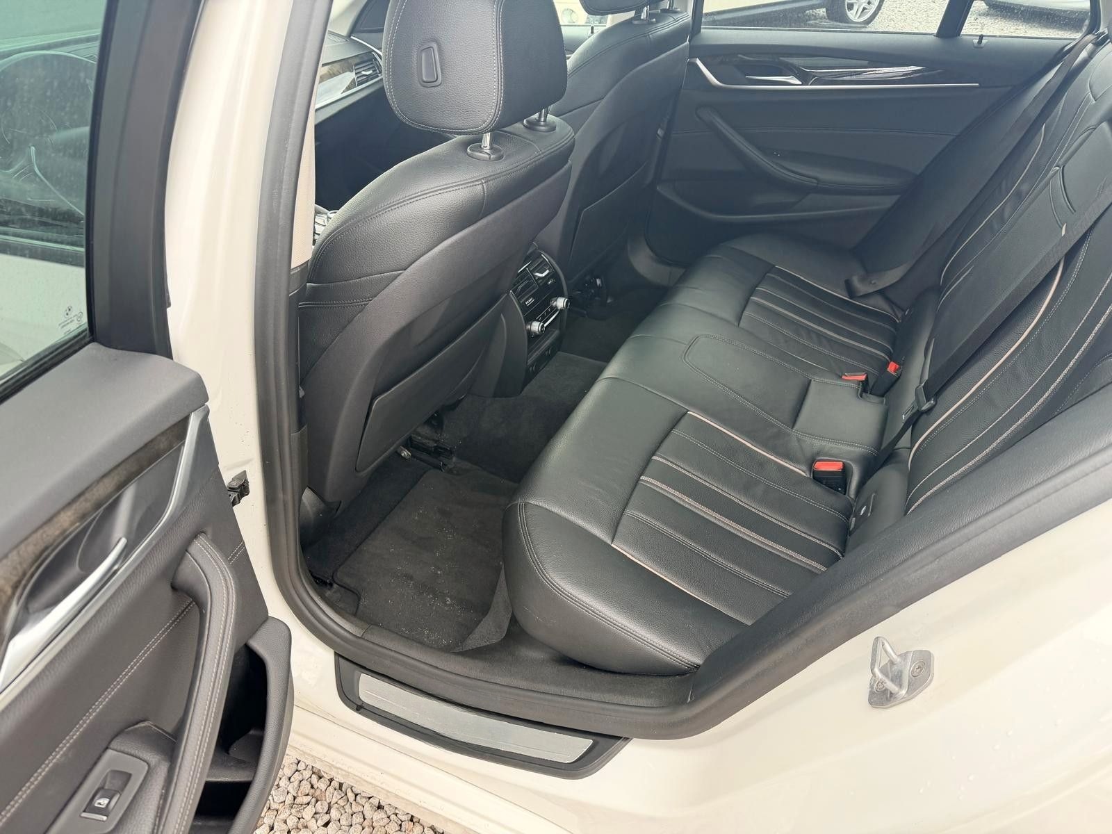 BMW Bmw 540 d xDrive Sport L. ATM 90TKM Pano Head Up foto 14