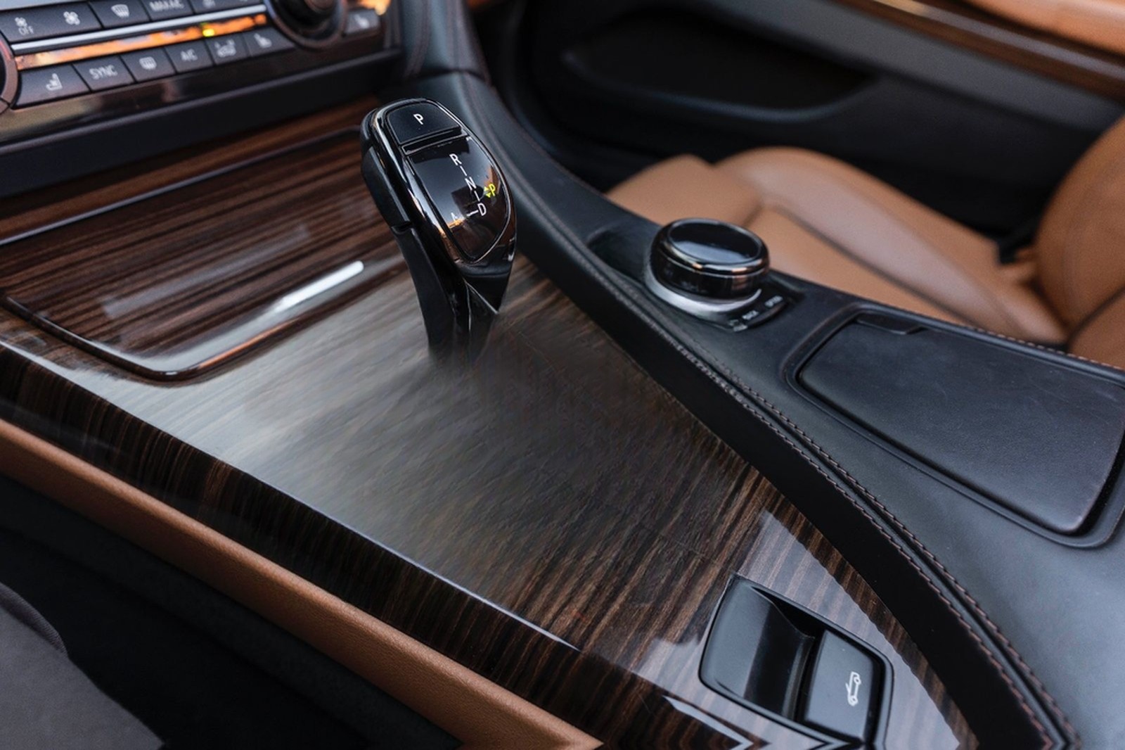 BMW 650i xDrive Cabrio H&K LED CARPLAY NAV KAM ACC foto 14