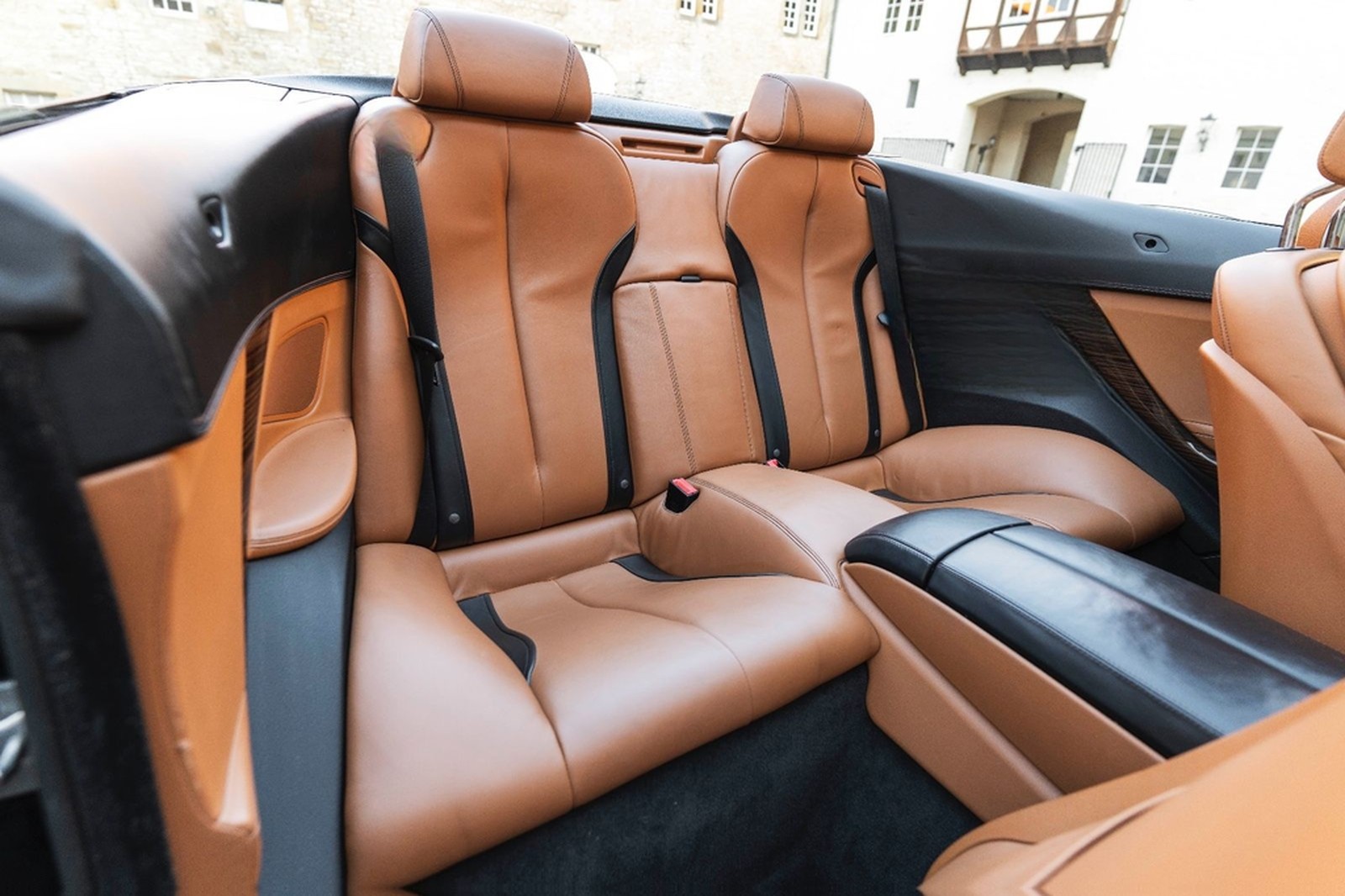 BMW 650i xDrive Cabrio H&K LED CARPLAY NAV KAM ACC foto 8